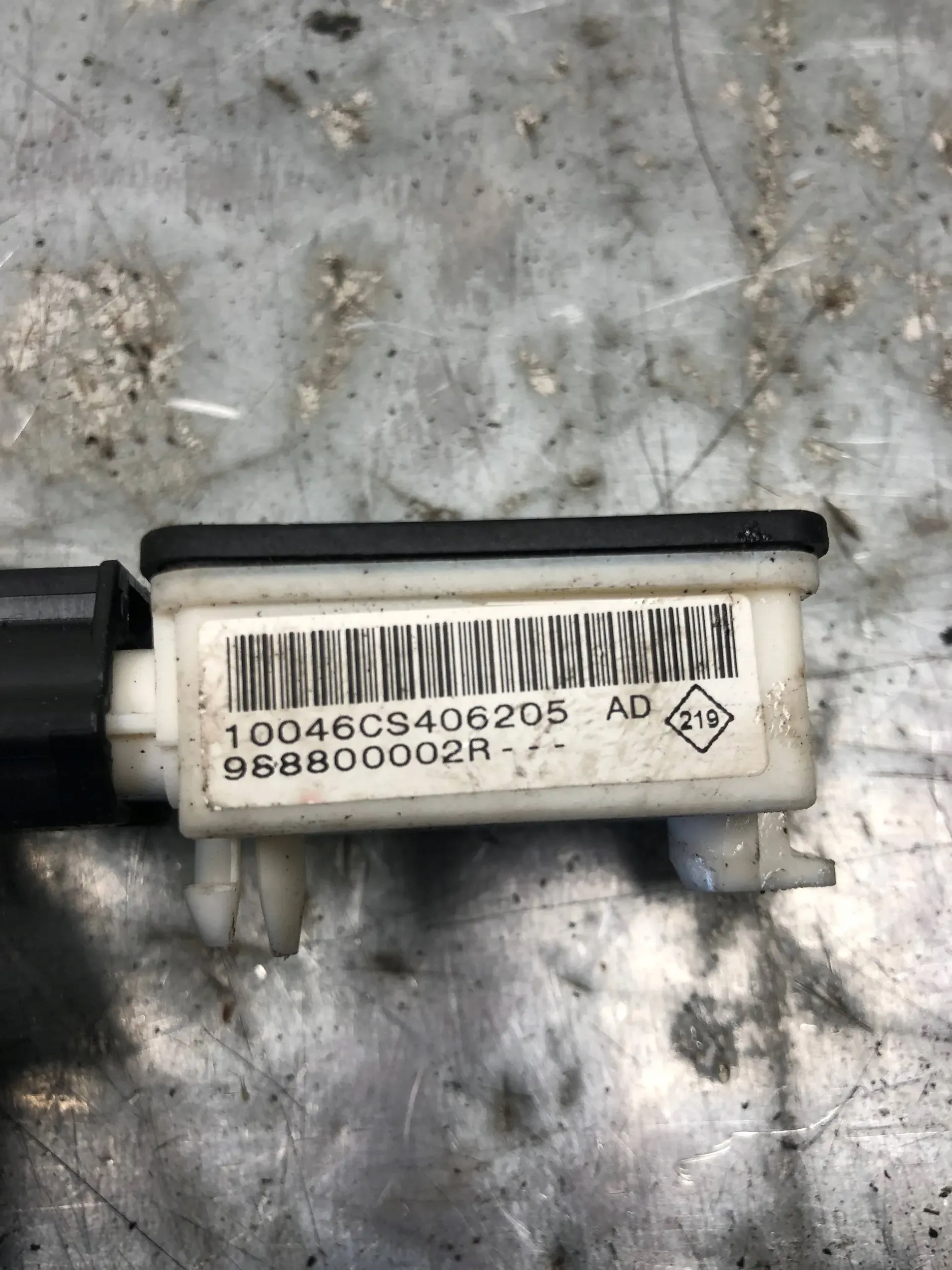 Crashsensor Drucksensor RENAULT SCENIC III 988800002R