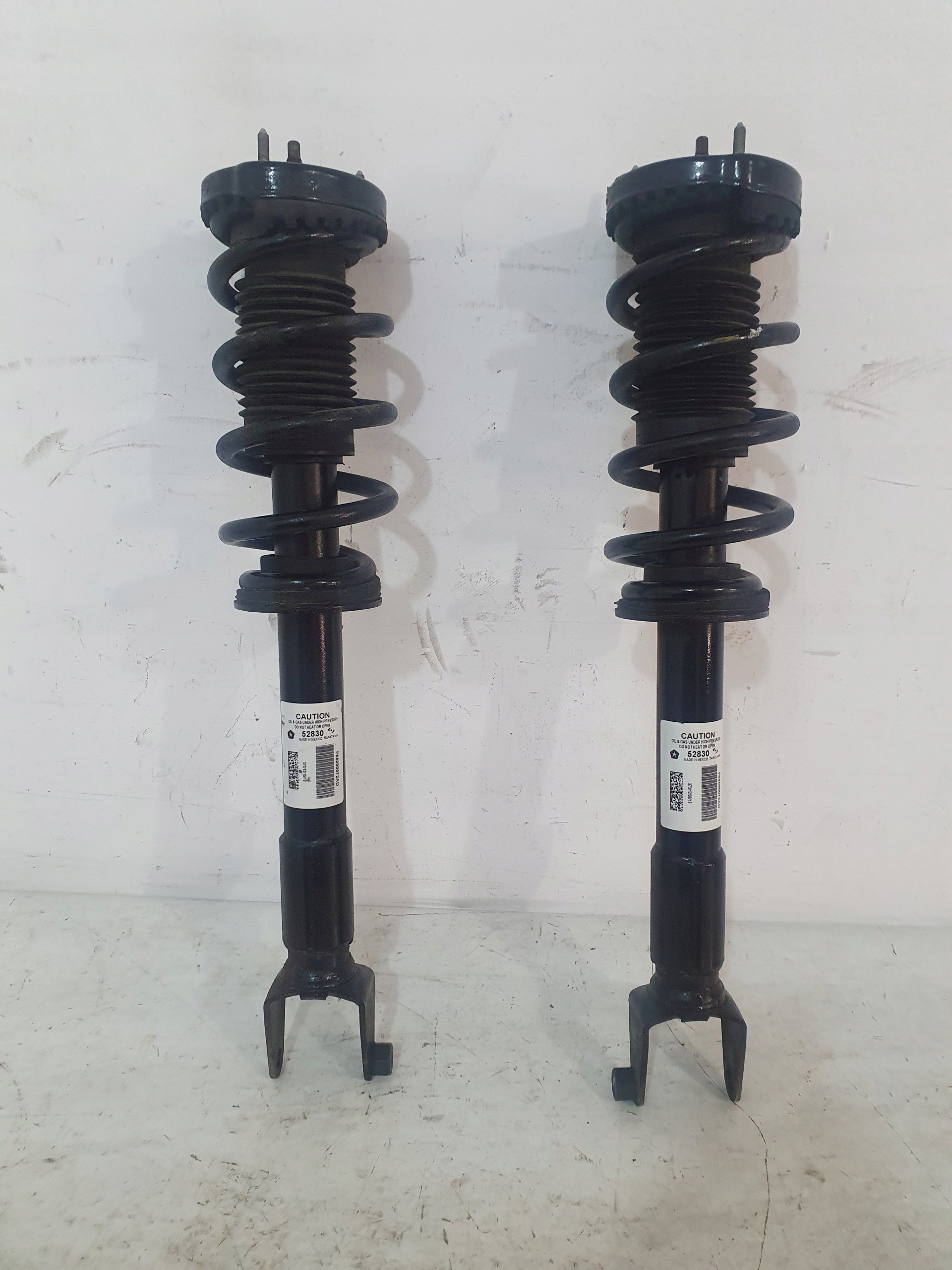 DODGE CHARGER LIFT 15- shock absorber front left right