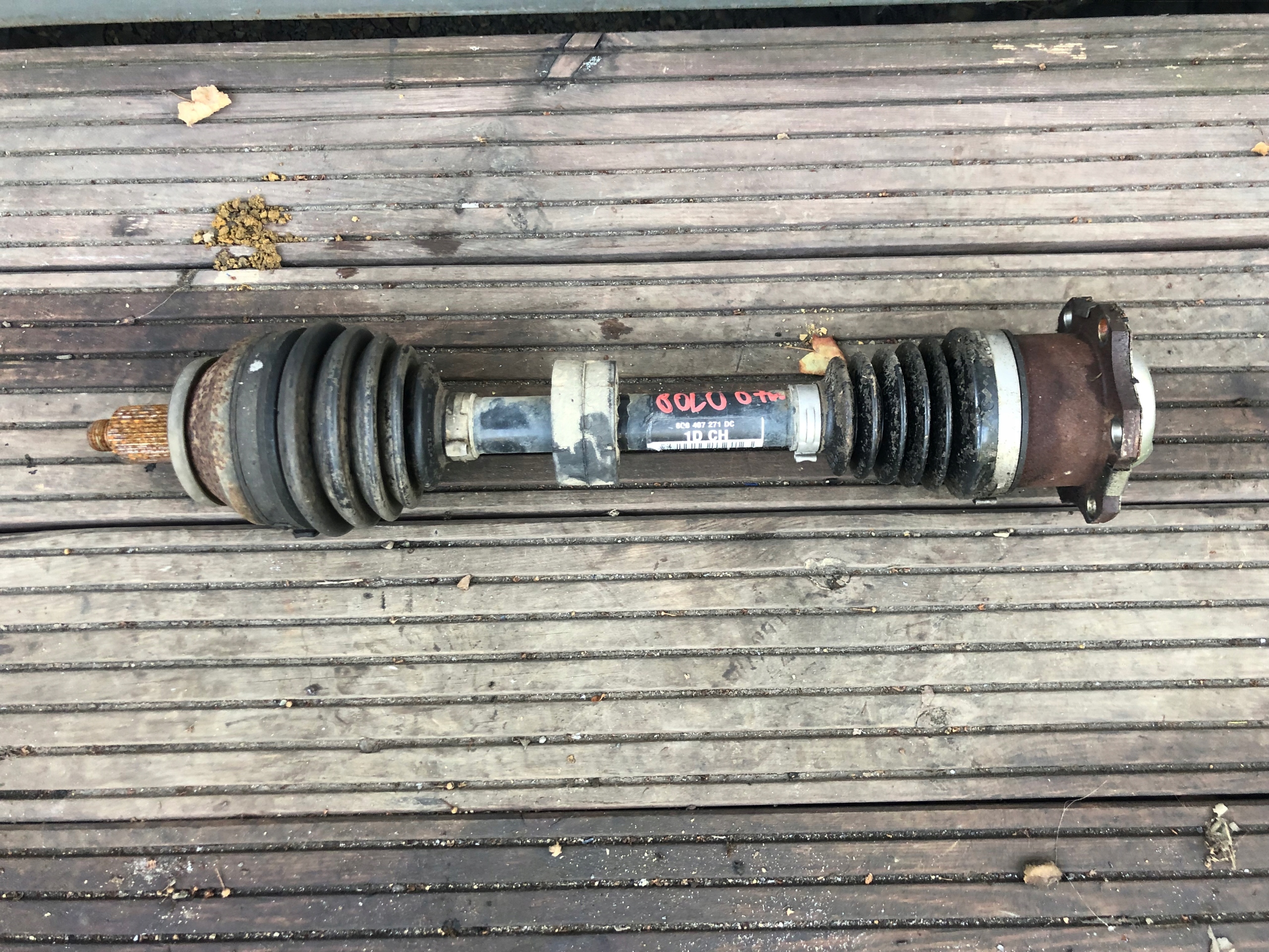 semi-axis left VW POLO IV 9N 6Q0407271DC