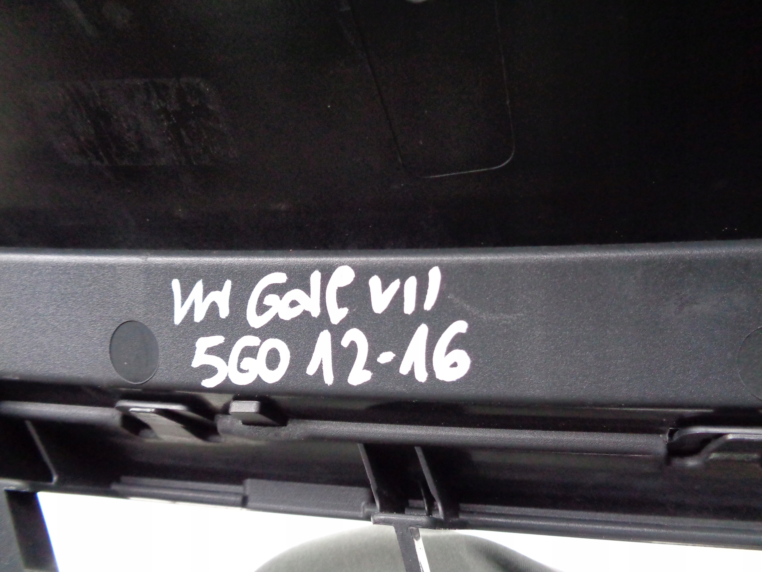 front PREKLADgrill VW GOLF VII 7 5G 5G0 12-16