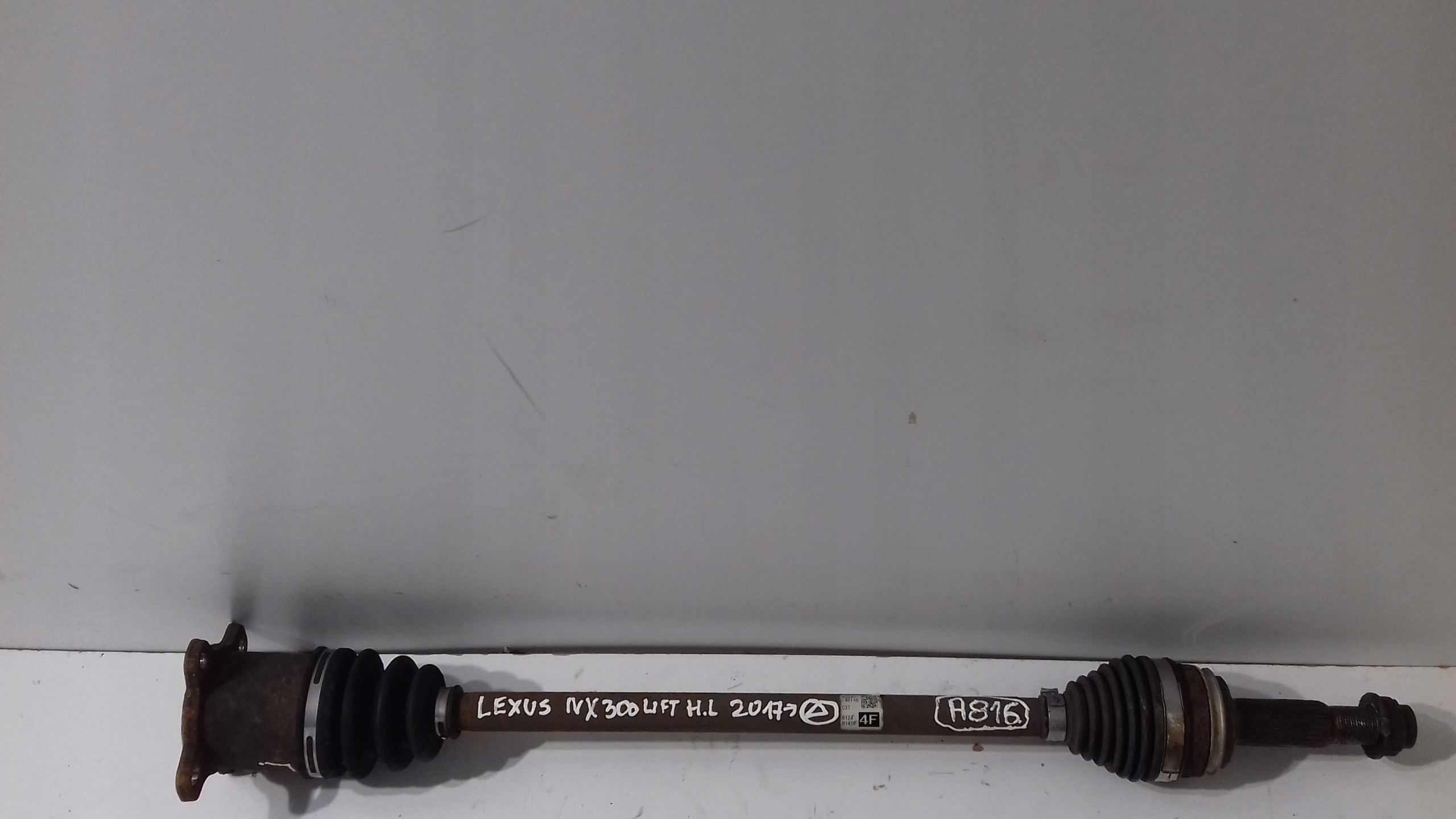 LEXUS NX 300 LIFT semi-axis left rear part 2017