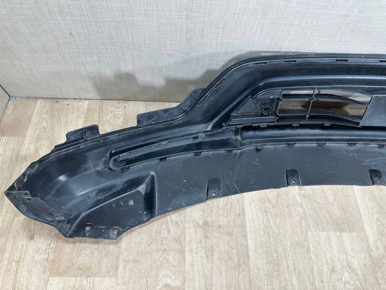FORD EXPLORER ST VI 2020-2023 nárazník předek + lišta LB5B-17F775-CBW
