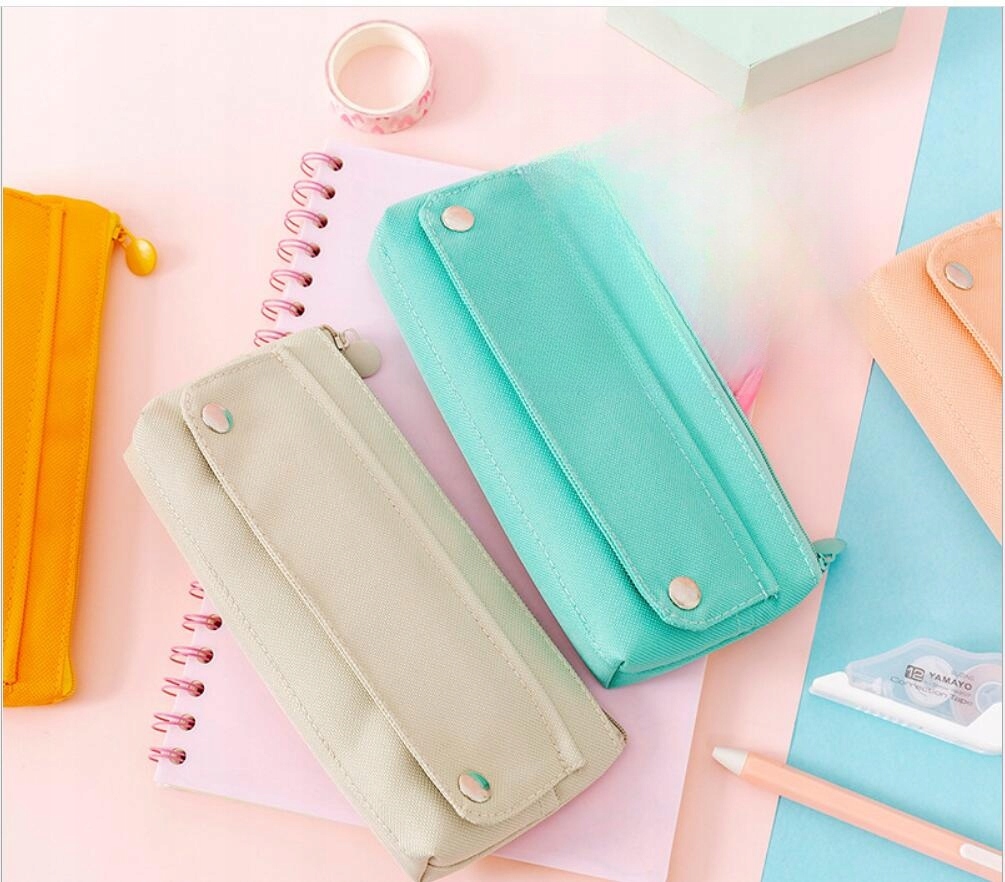 PIÓRNIK Z ZAŚWIETLACZEM W ołówku Z ZAMKIEM STUDENCKIM Marka bez marki