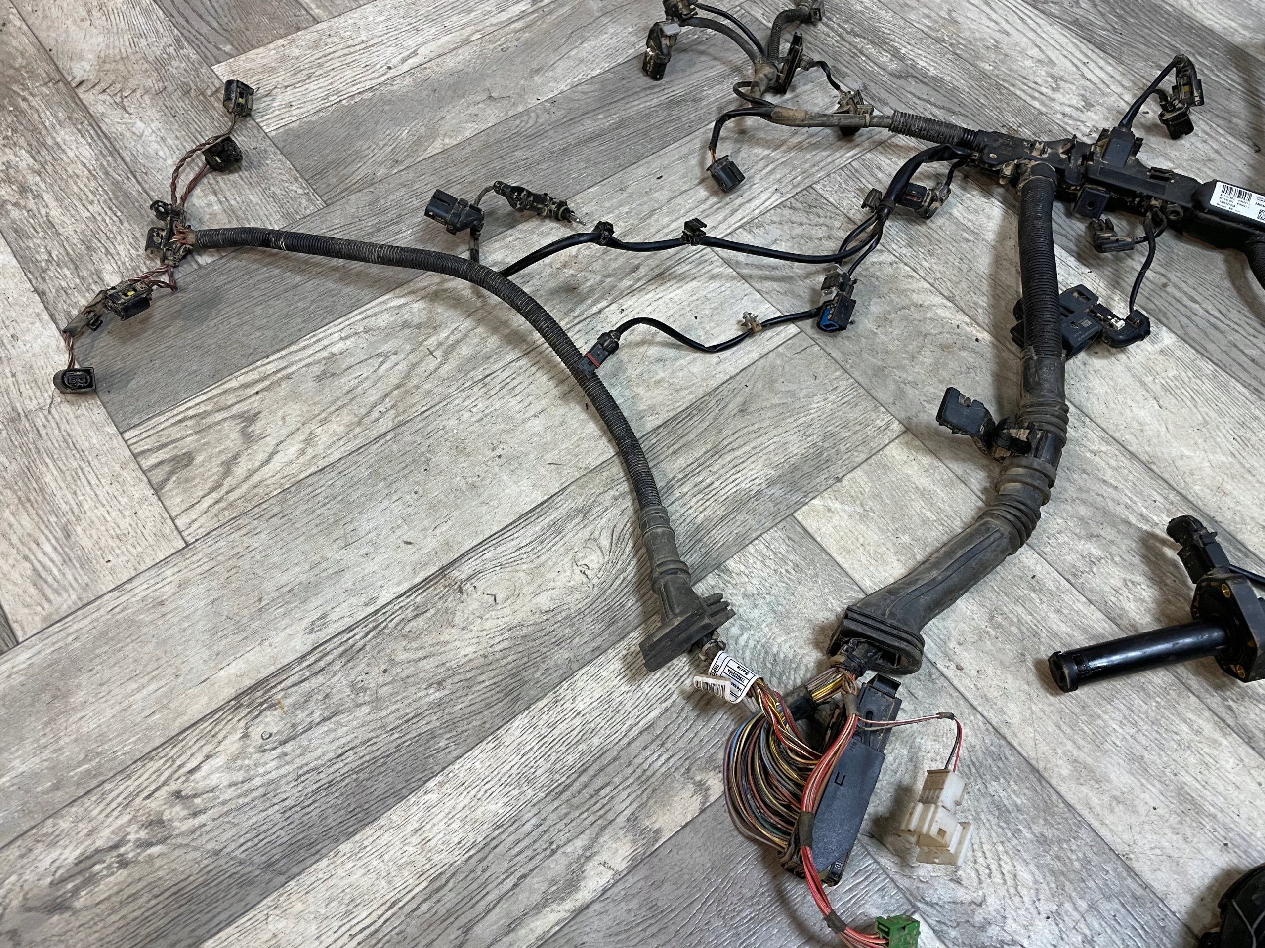 bundle przewodow of the engine BMW X3 F25 2.0d N47
