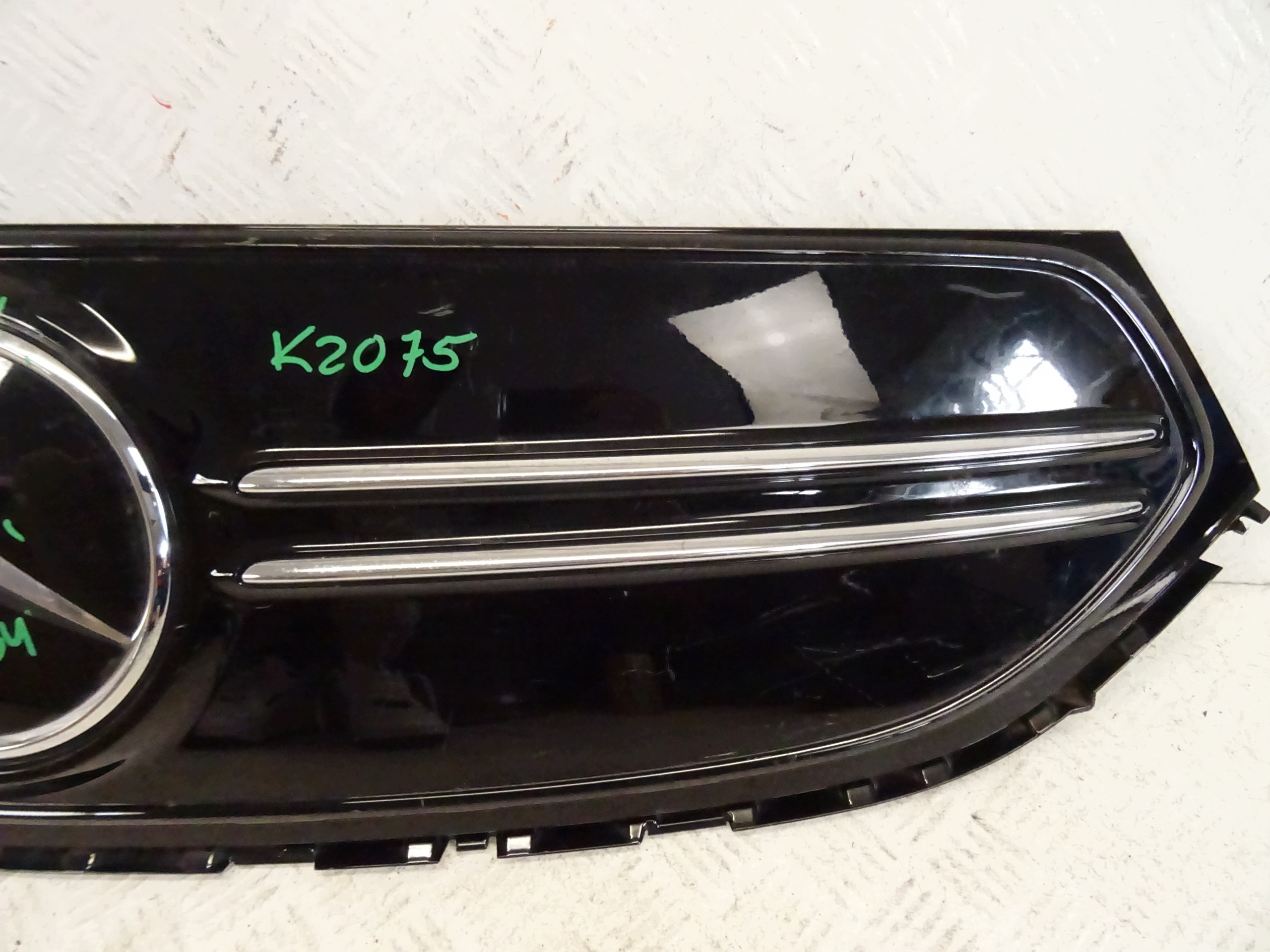 grill grille front front MERCEDES EQA EQB A2438881900