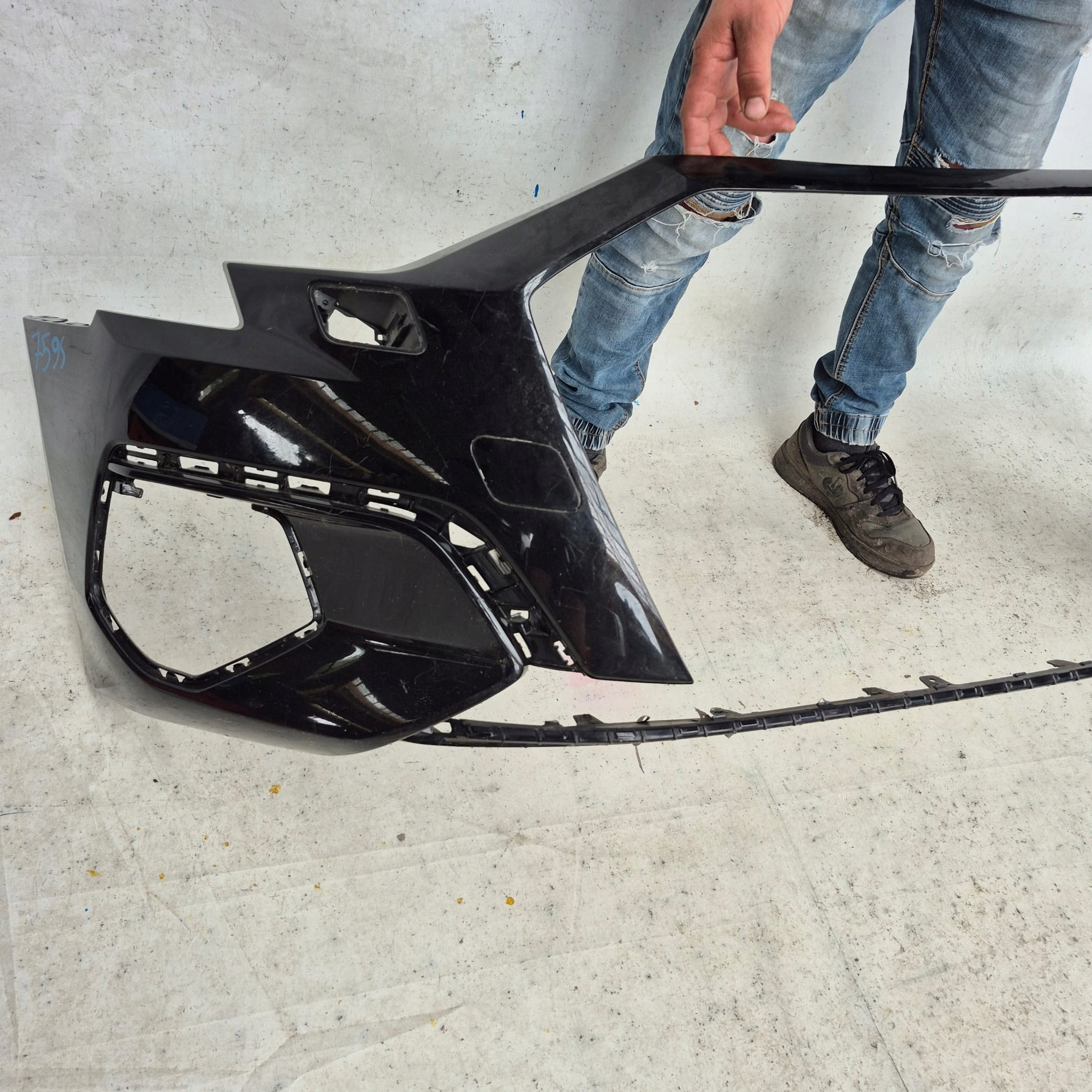 AUDI A3 IV 4 8Y 20-24 bumper front front washer