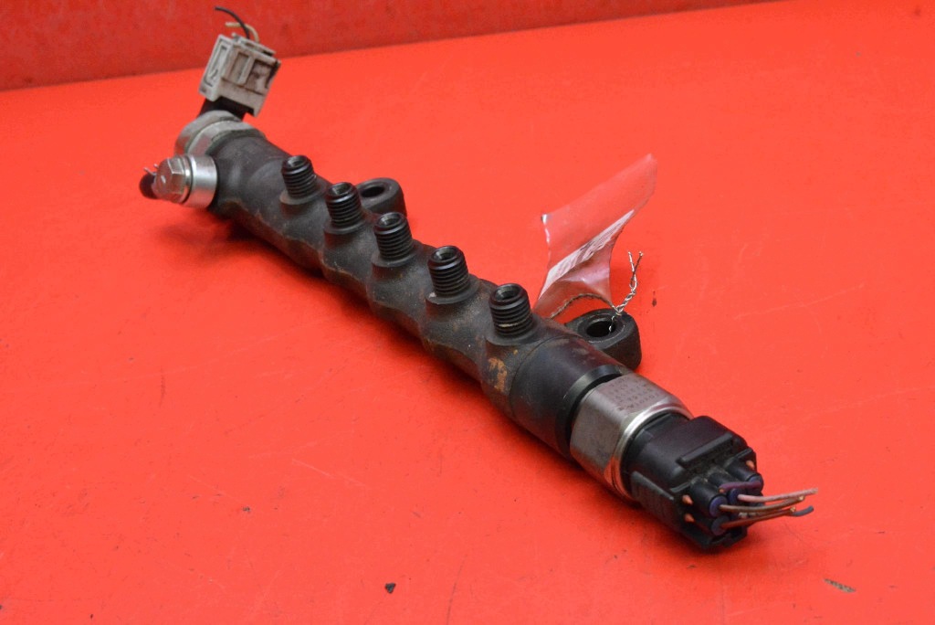 rampe injection TOYOTA RAV4 3 III 2.2 D-4D 150 KM 2-LIFT 10-13