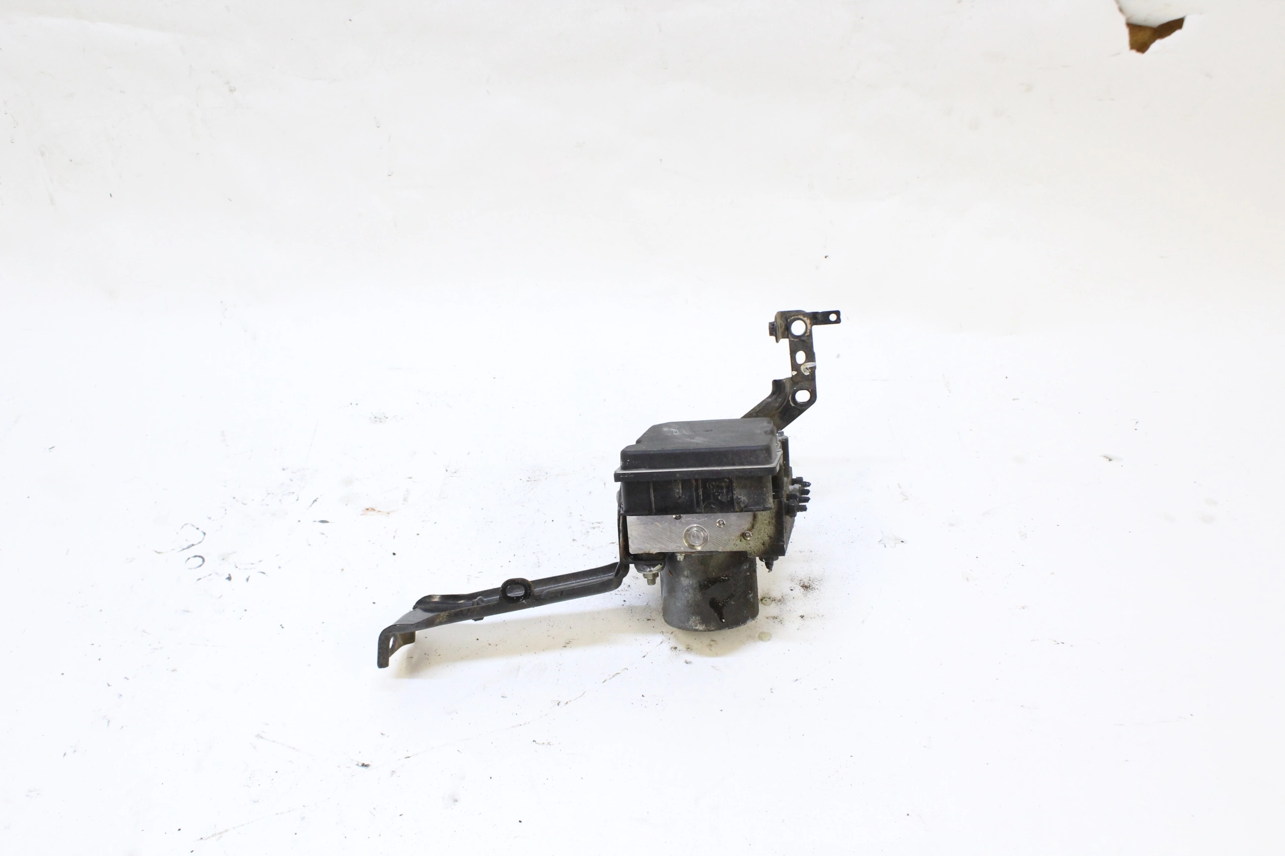 subaru Forester III насос ABS 0265951581