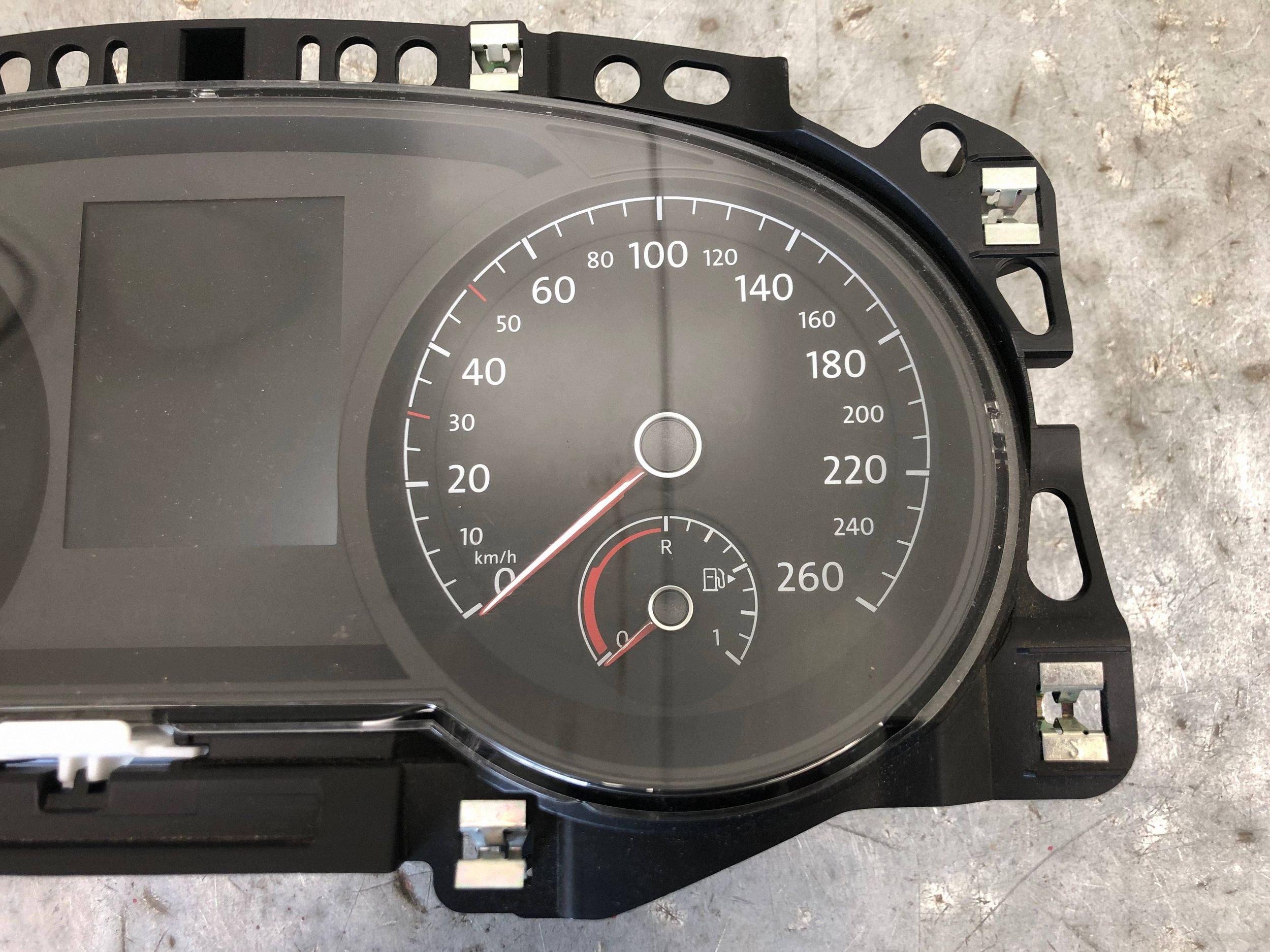 dials dials 1.5 TGI VW GOLF VII LIFT 5G1920742D EUROPA