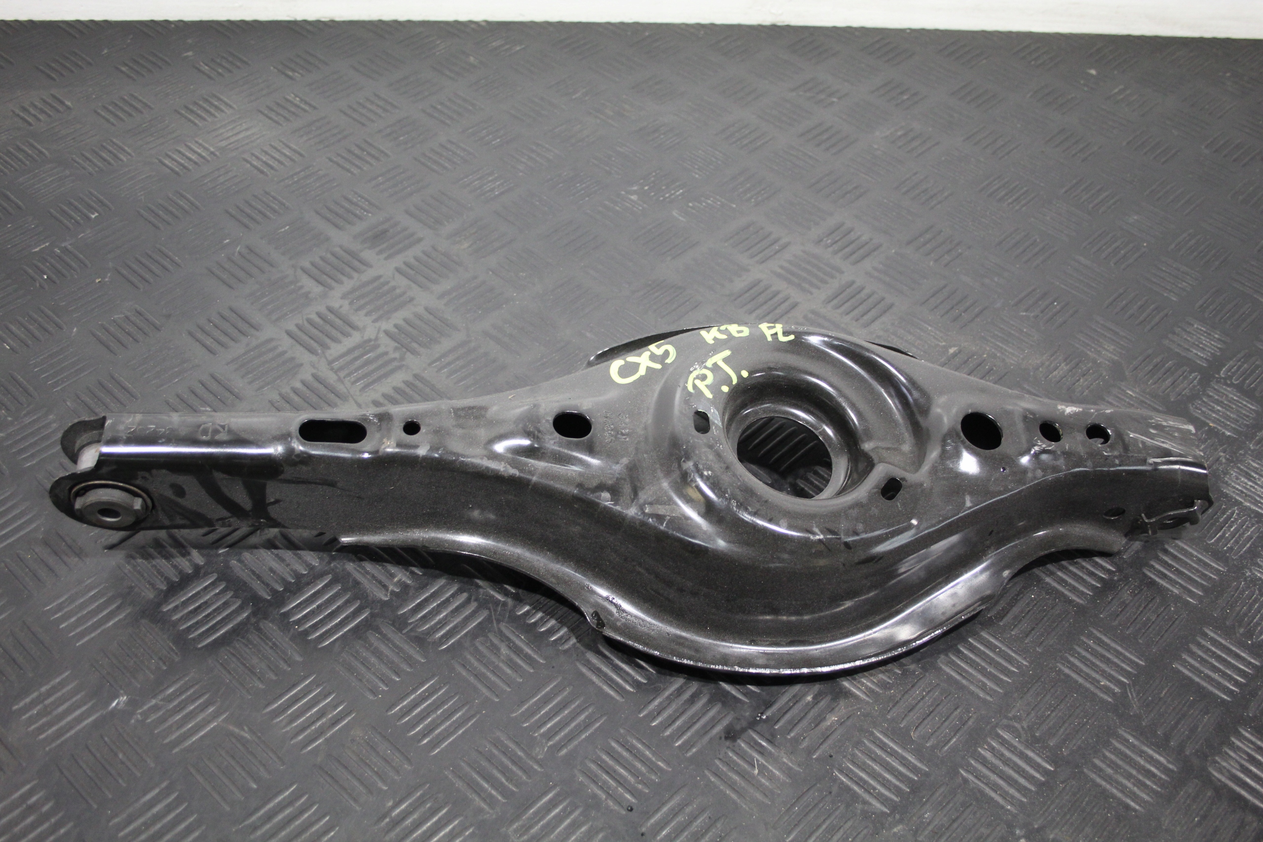 Querlenker rechts heck MAZDA CX5 II 2 KF KB LIFT