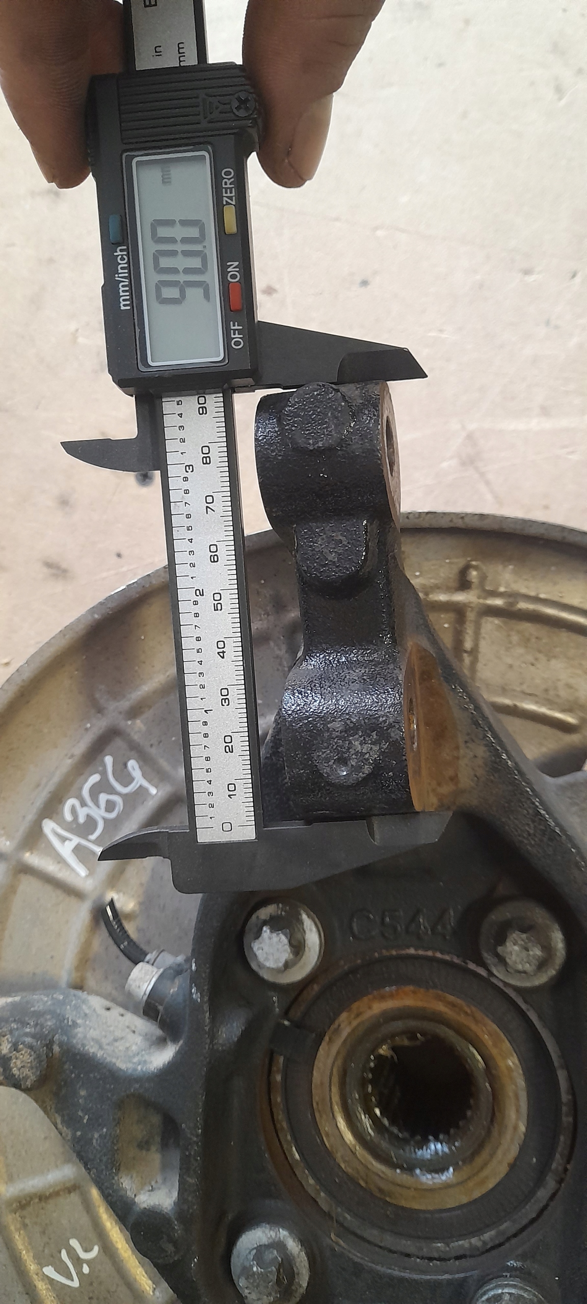 Jeep Renegade Fiat 500X swing front left (A364)