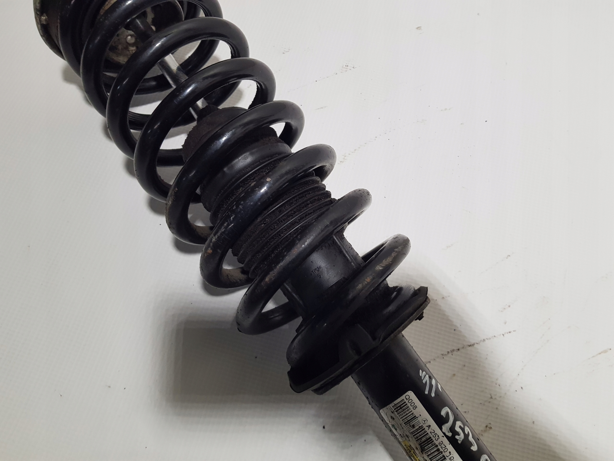 MERCEDES GLC X253 W253 shock absorber front right front A2533201066