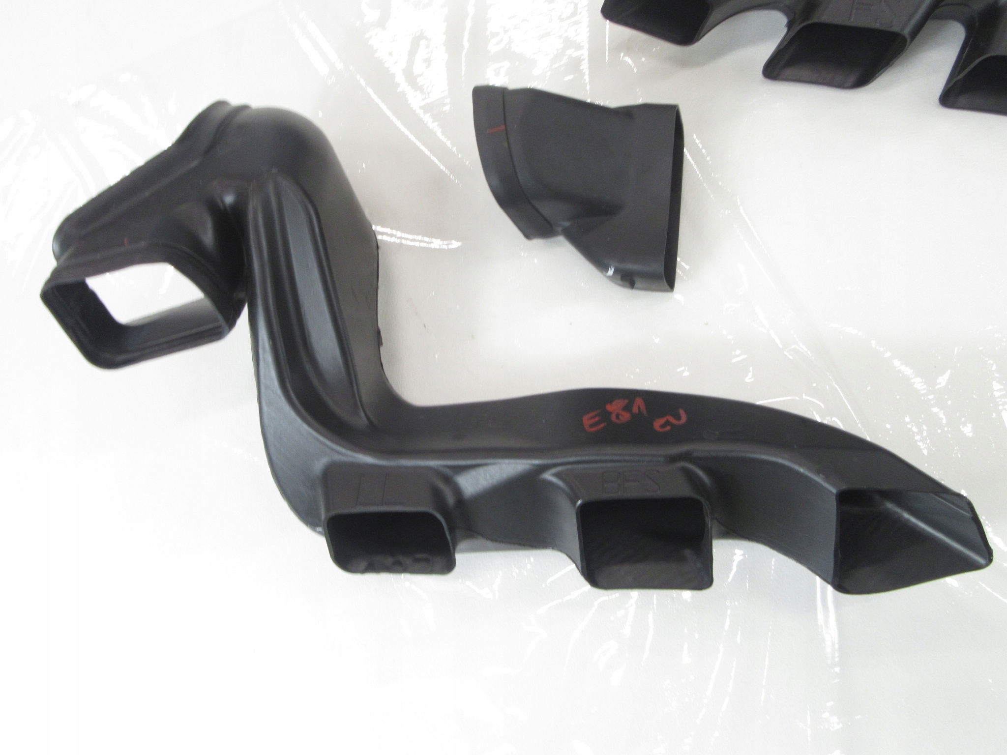 drain air grzewczy left right BMW e81 e82 e84 e87 e88 KOMPLET EUROPA