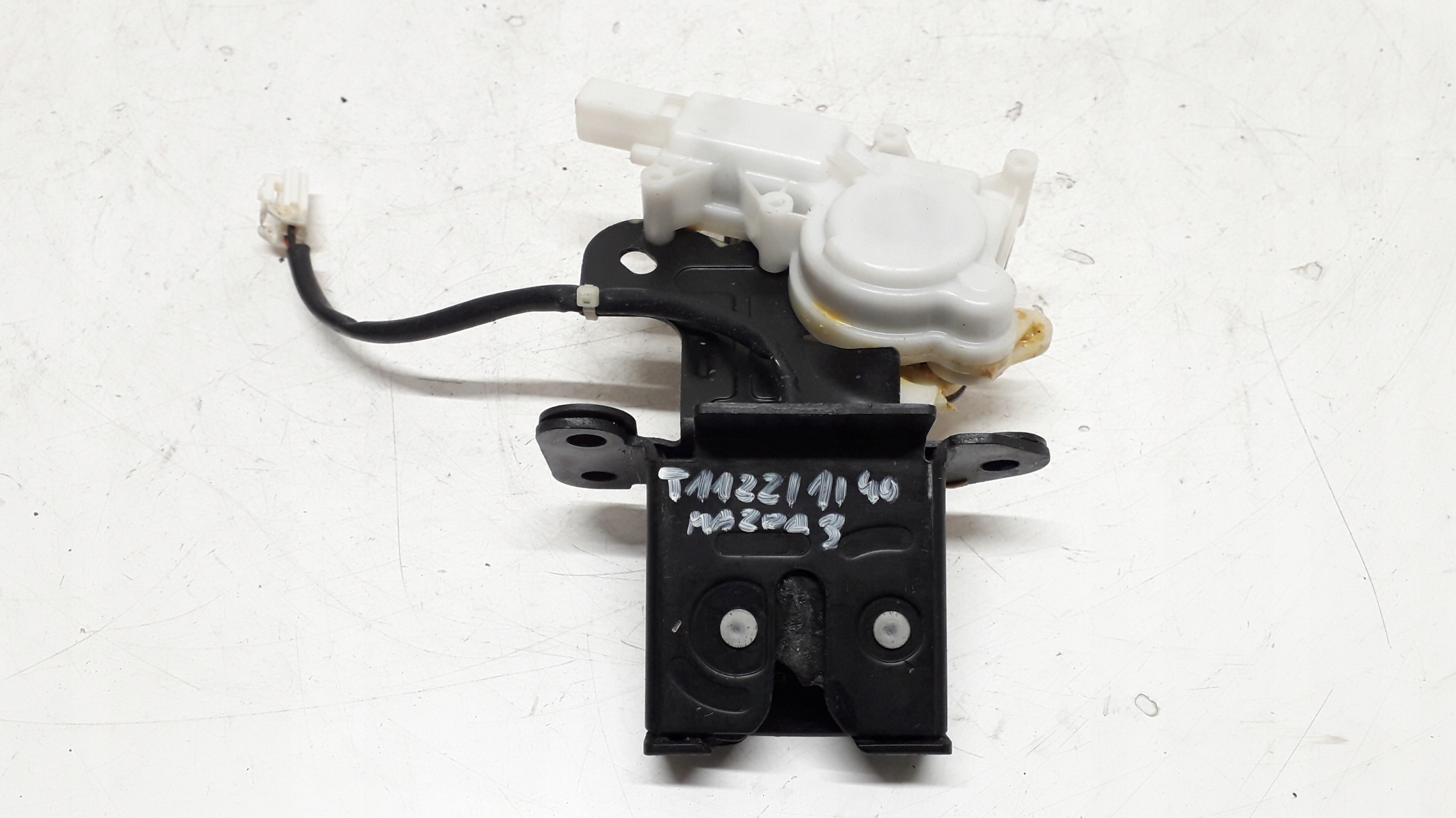 03- - MAZDA 3 03-HB ЗАМОК ЗАДНІХ ДВЕРЕЙ