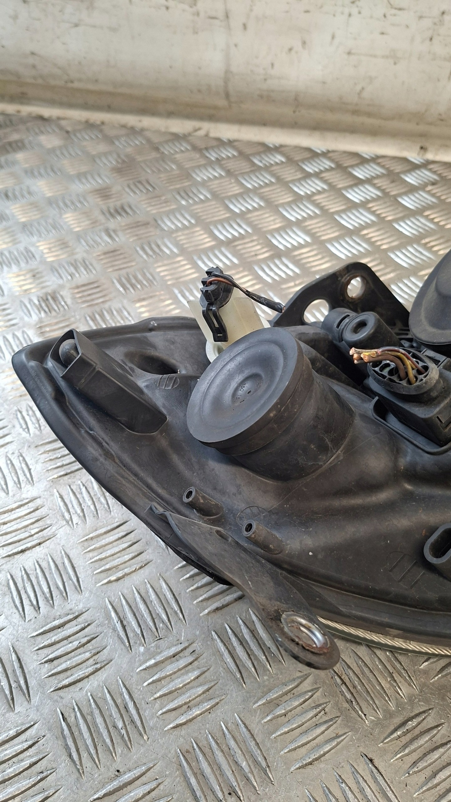 light left front SKODA FABIA II