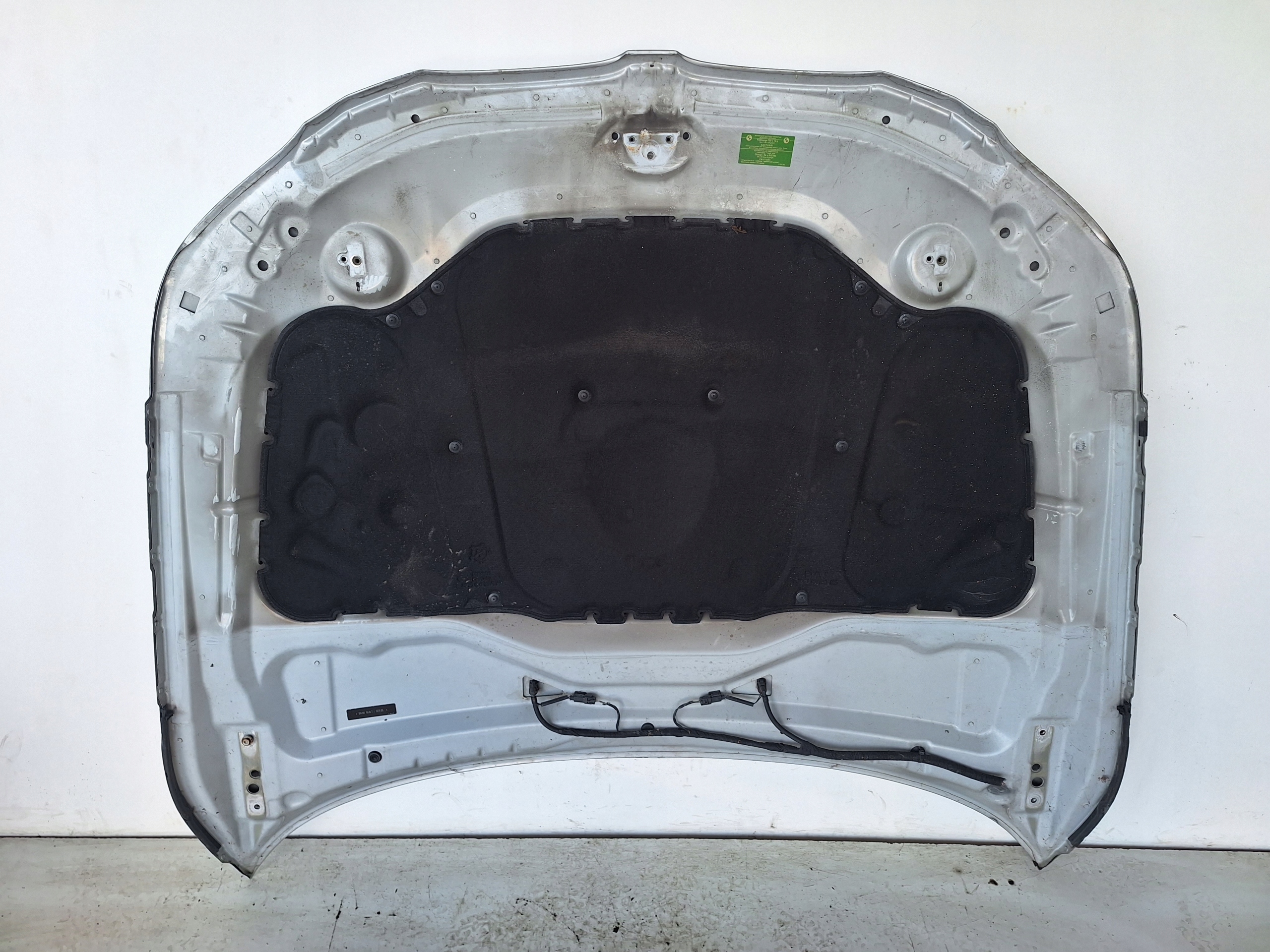 BMW 5 E60 E61 03-10 motorháztetö
