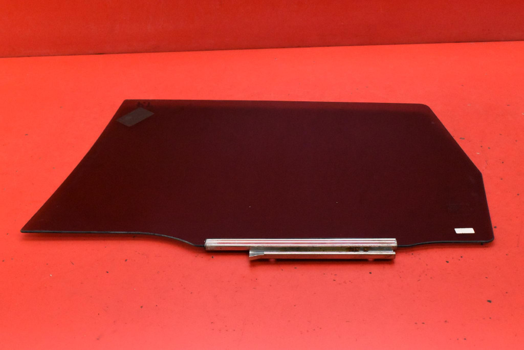 window side right rear part rear SUZUKI VITARA 3 III LIFT 18-24