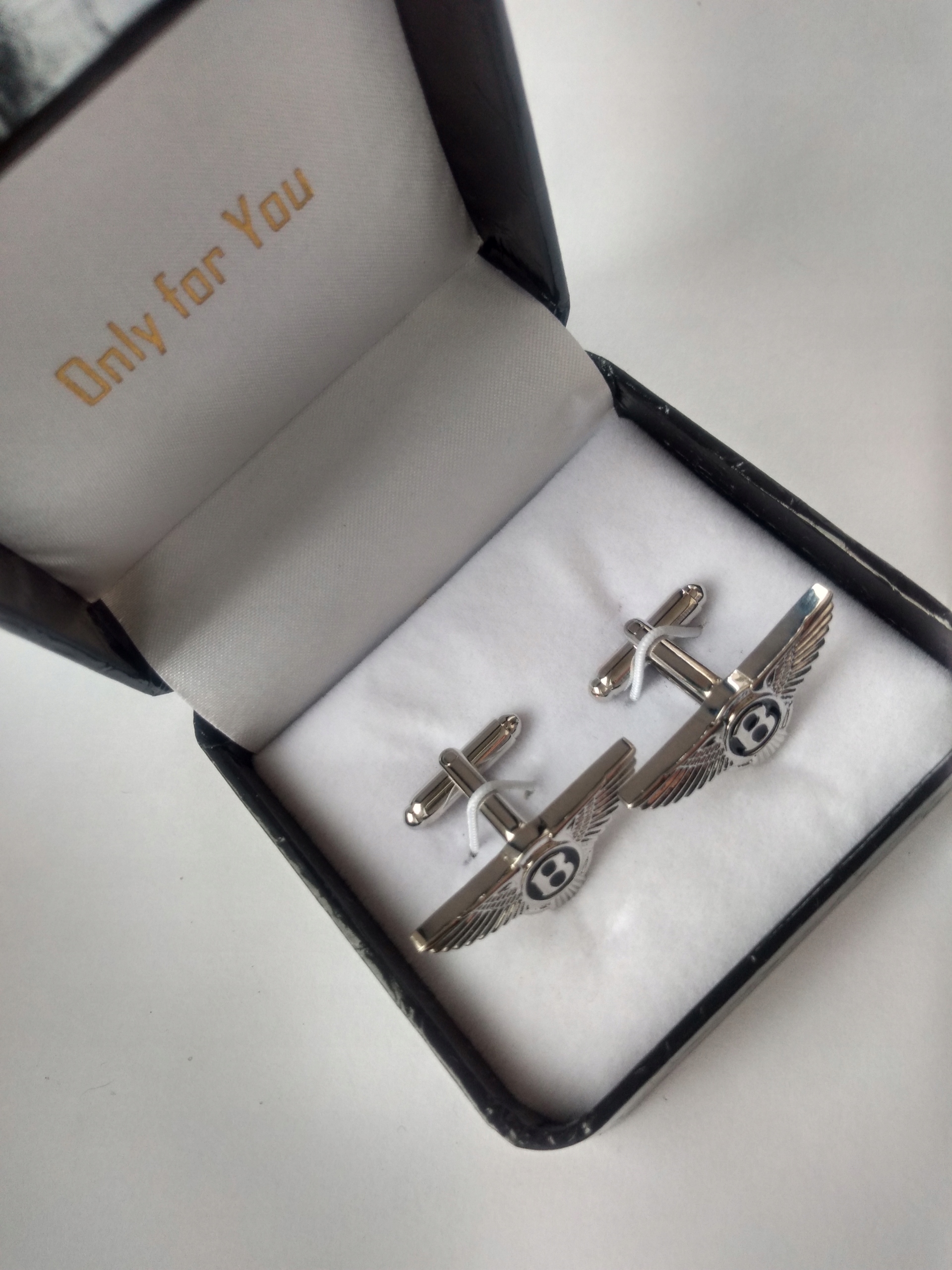 Sponky na košili Bentley