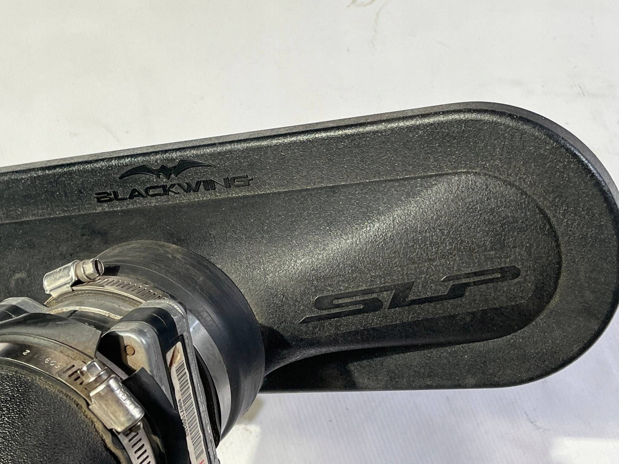 Gehäuse filter luft dolot rohr dolotu stozek Chevrolet Corvette C5
