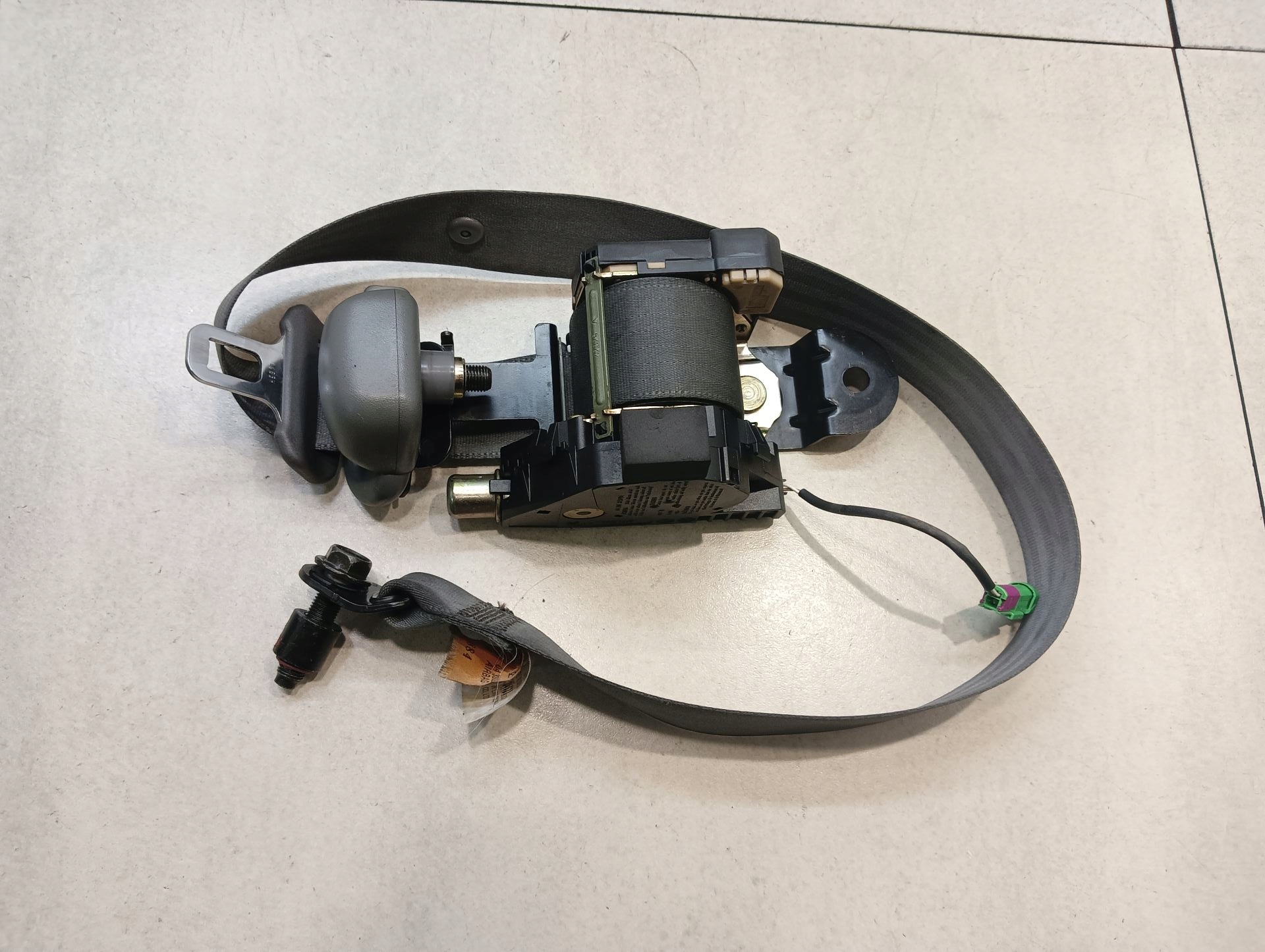 tension belt safety right front LACETTI 1.4 069884