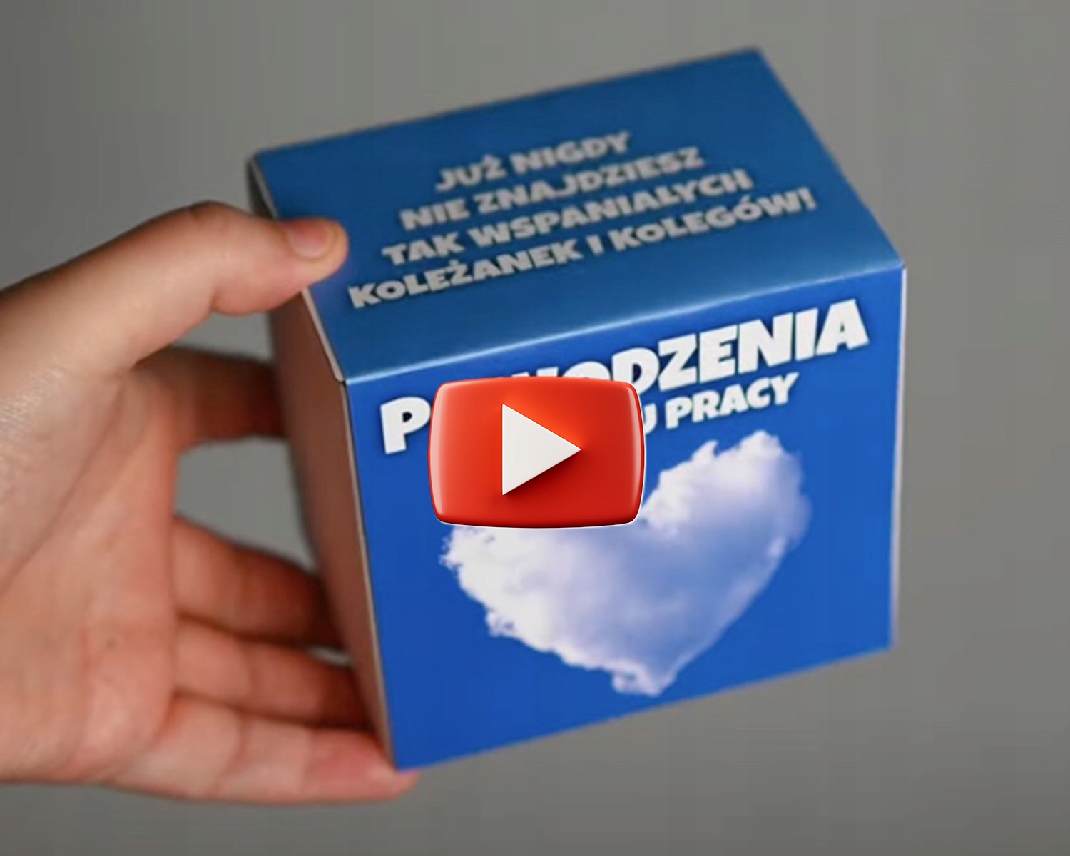 Kubek Prezent ZŁOTE LUSTRO pożegnanie ODEJŚCIE KOLEŻANKI KOLEGI Z PRACY Imi Pojemność 330 ml