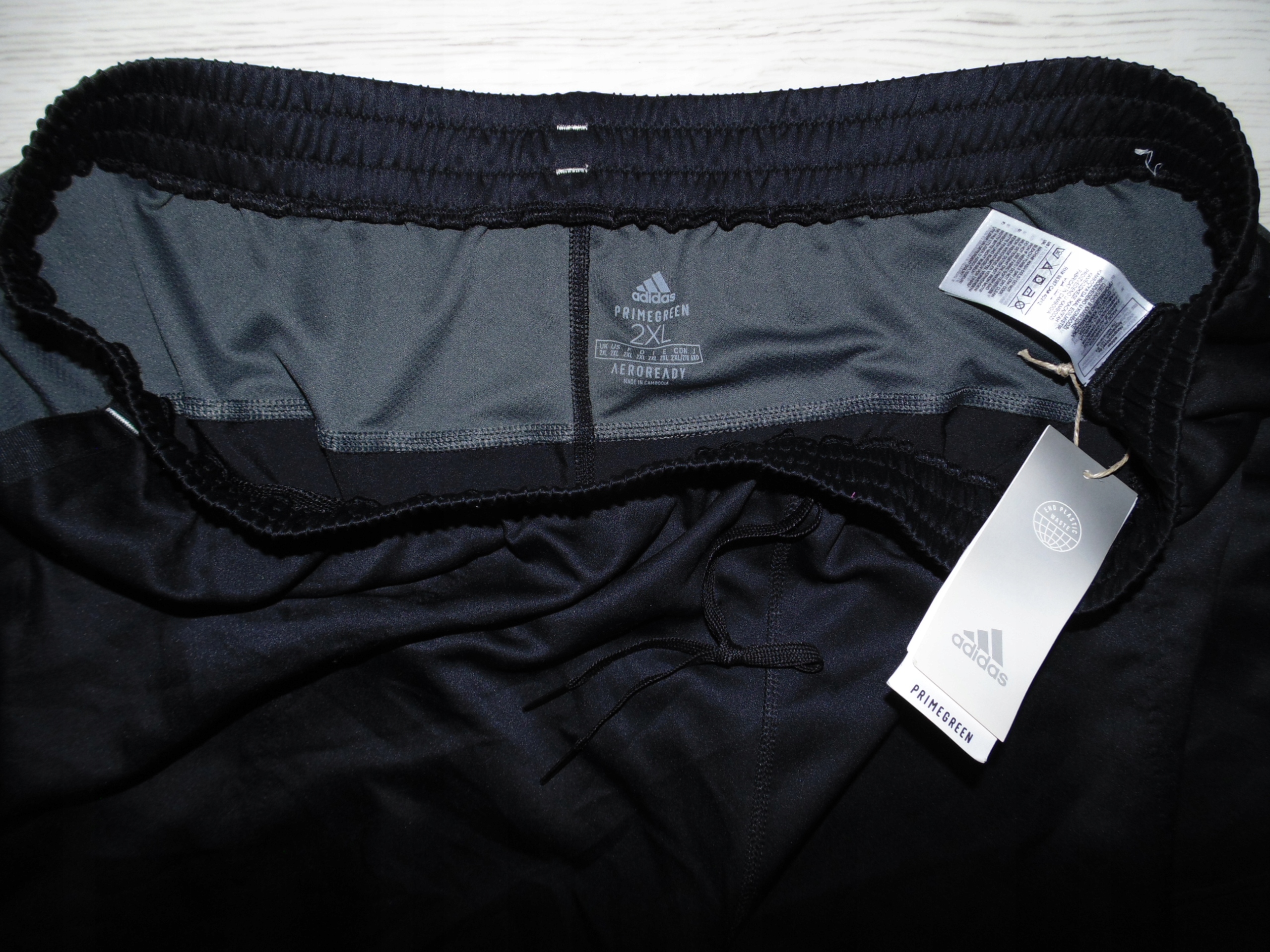 ADIDAS SPODNIE MĘSKIE DRESY WIOSNA / LATO r. 2XL / 3XL Materiał dominujący poliester