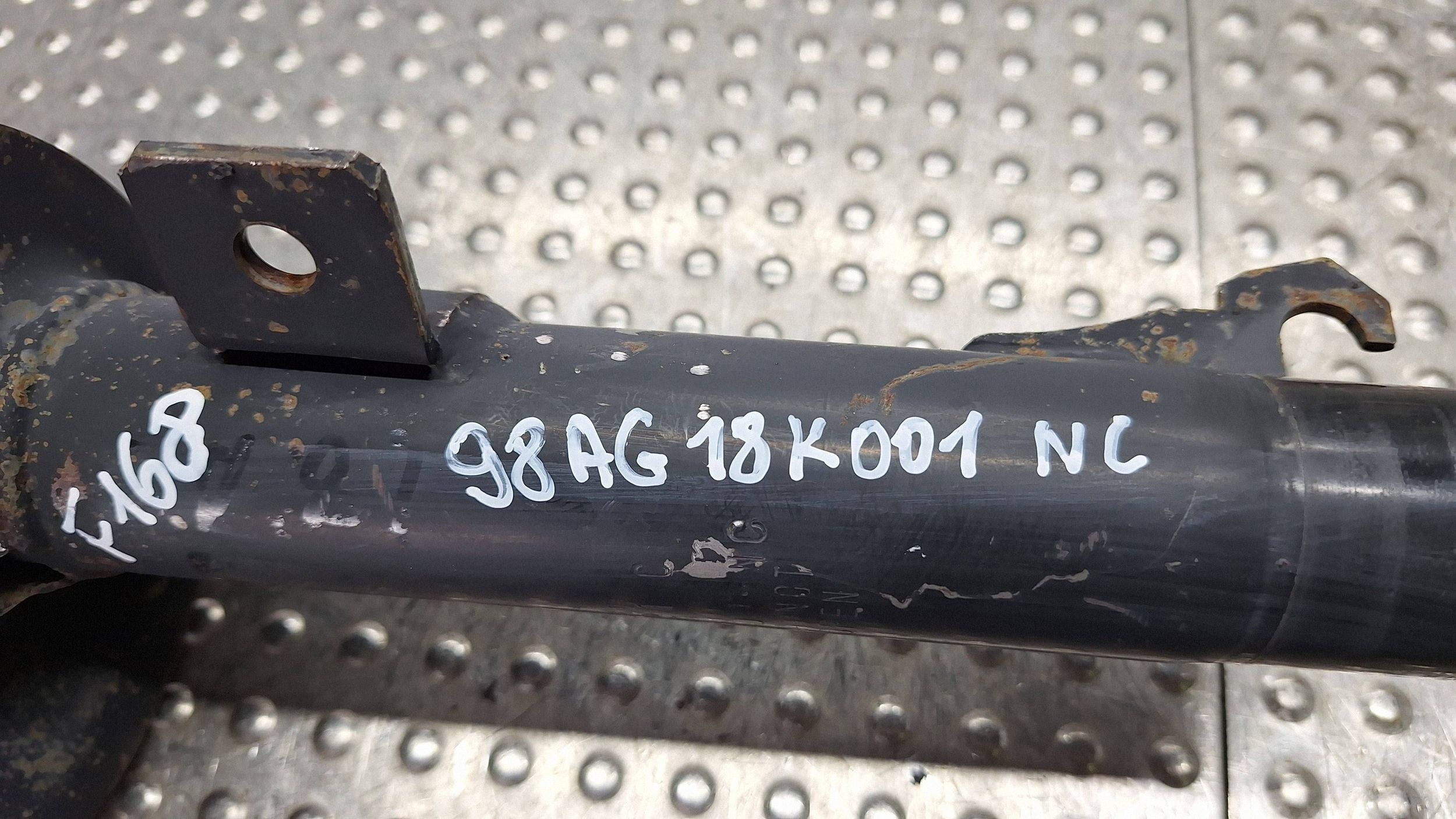 shock absorber left front 98AG-18K001-NC FORD FOCUS MK1
