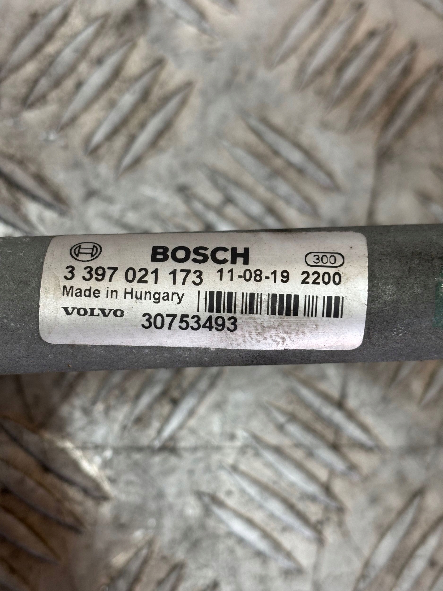 Wischergestänge VOLVO V60 10
