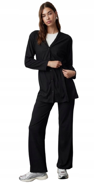 Trendyol Černý Dámský Komplet S Páskem A Knoflíky 36 5BB