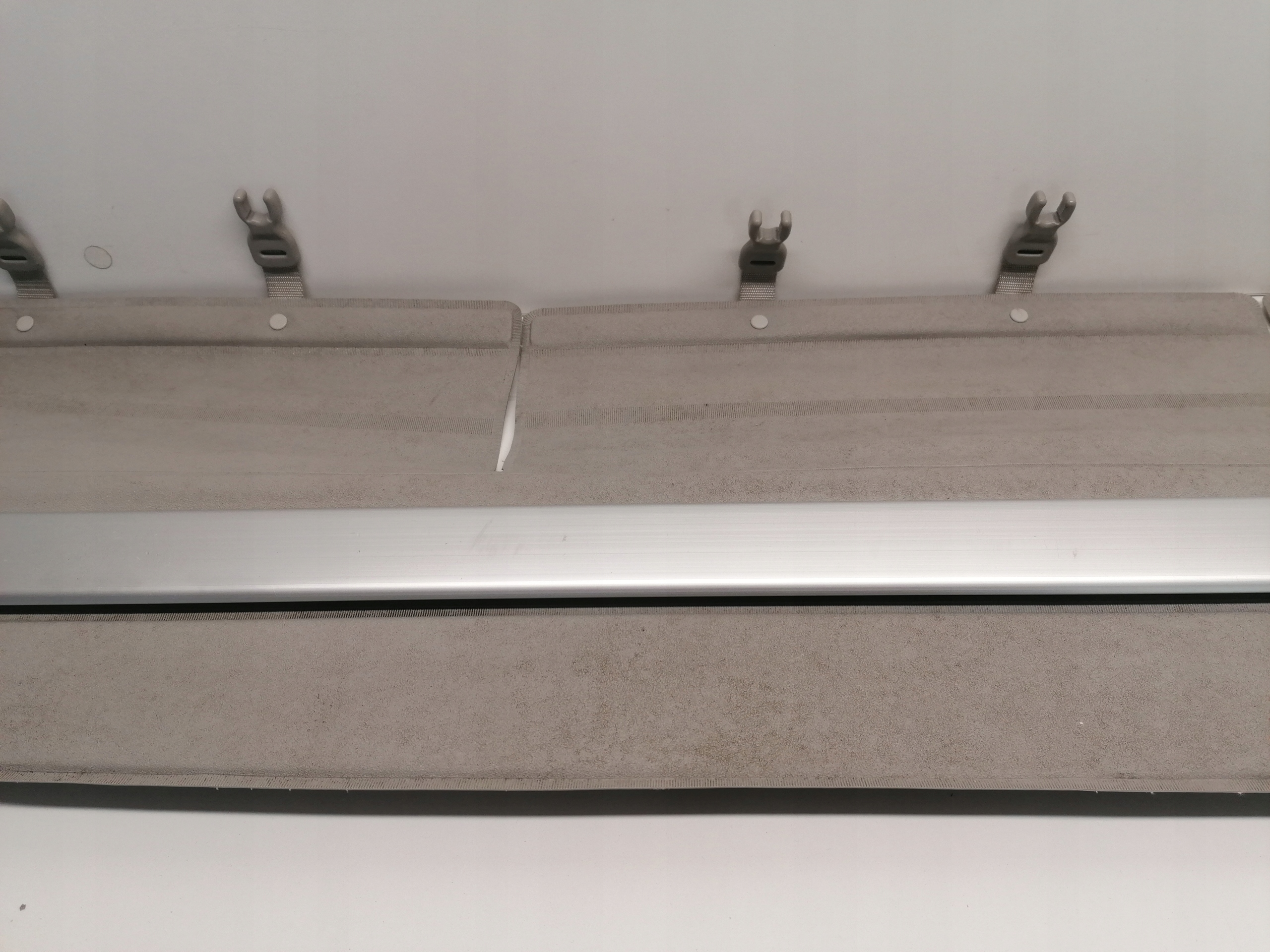 TOYOTA PRIUS + PLUS ROLETA BAGAŻNIKA ORYGINAŁ 2011- Producent części Toyota OE