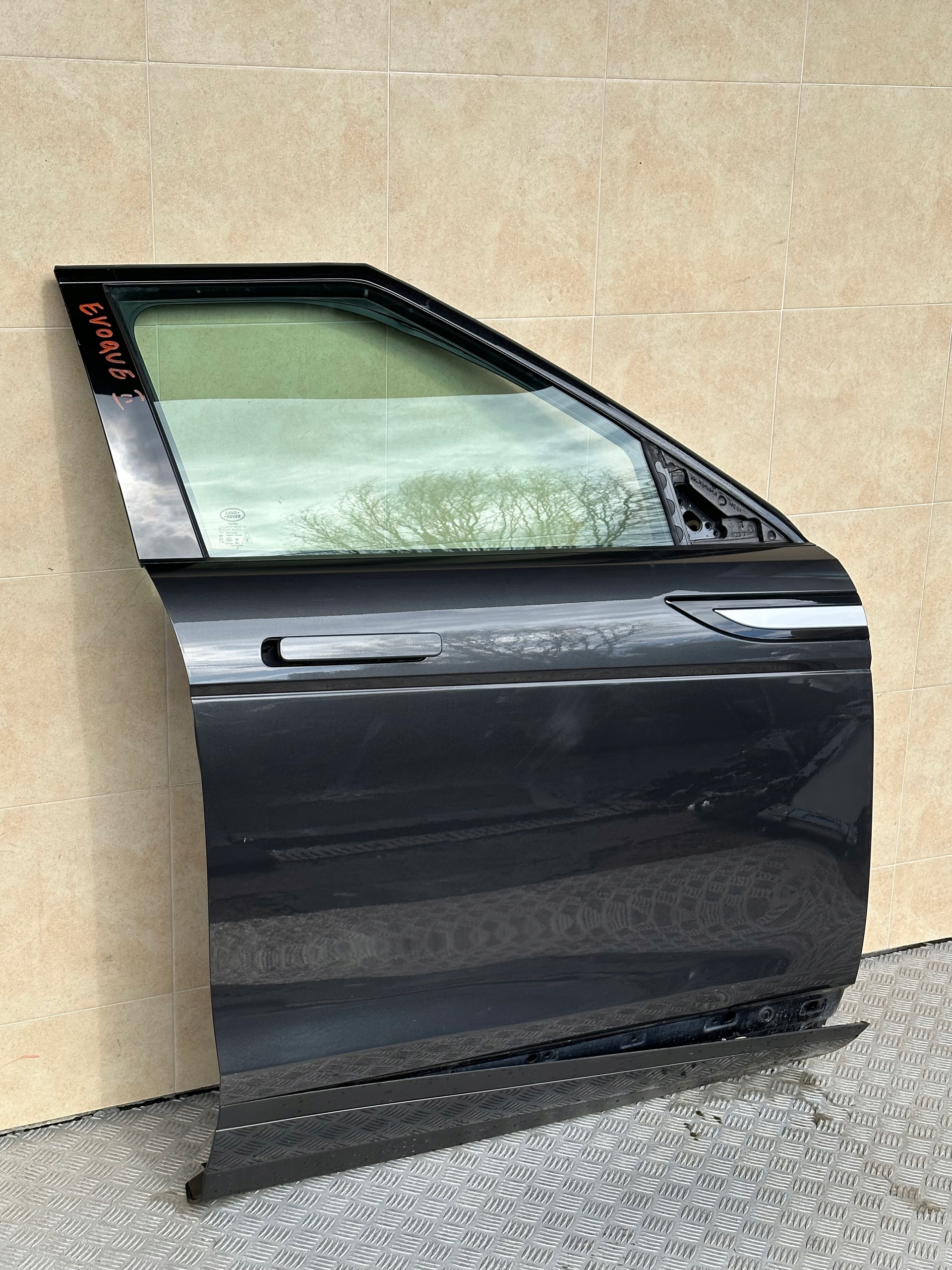 door right RANGE ROVER EVOQUE II 2020 year