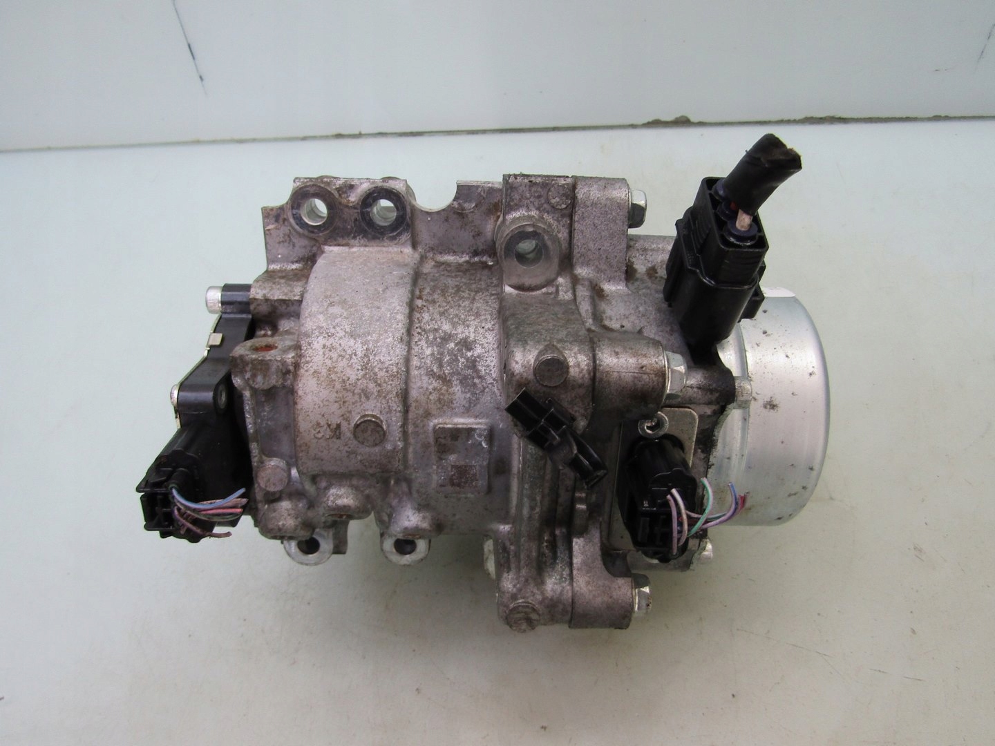 X-TRAIL IV T33 1.5 22R DODATKOWY SILNIK WAŁU KORBOWEGO CZUJNIK STEROWNIK