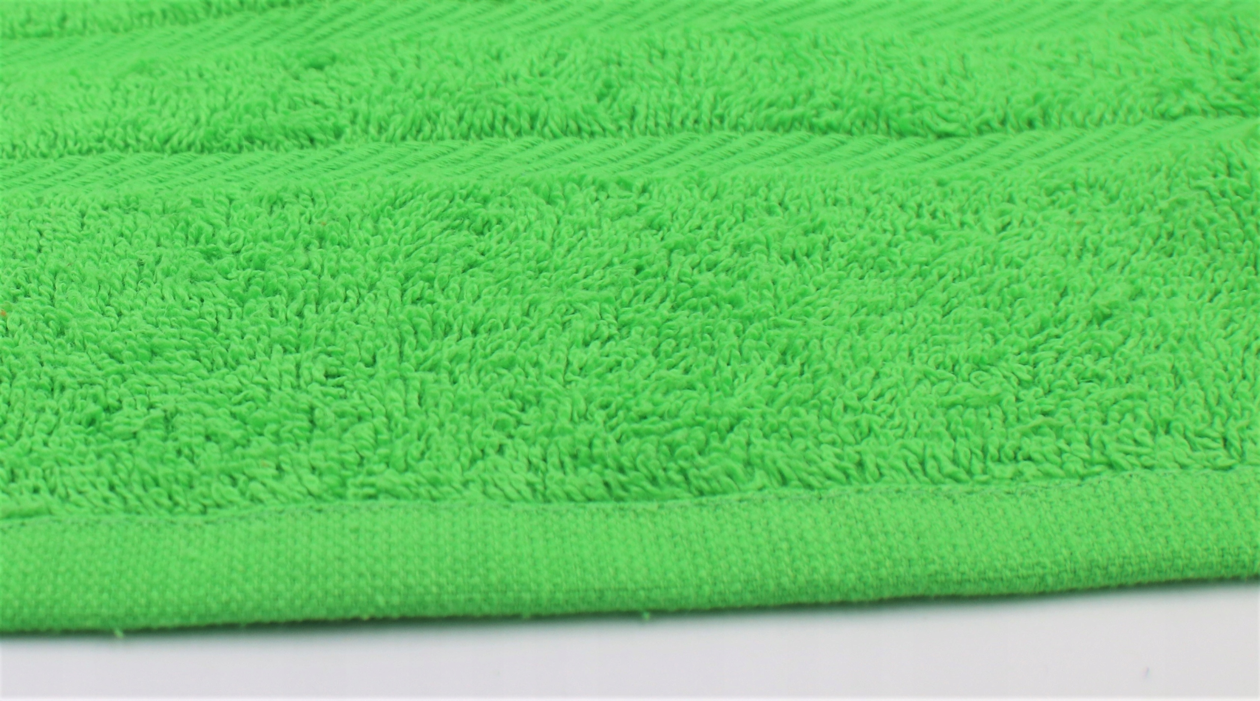 RĘCZNIK KĄPIELOWY DUŻY RĘCZNIK PLAŻOWY 70x140 SPA HOTELOWY 100% BAWEŁNA Kolor odcienie zieleni