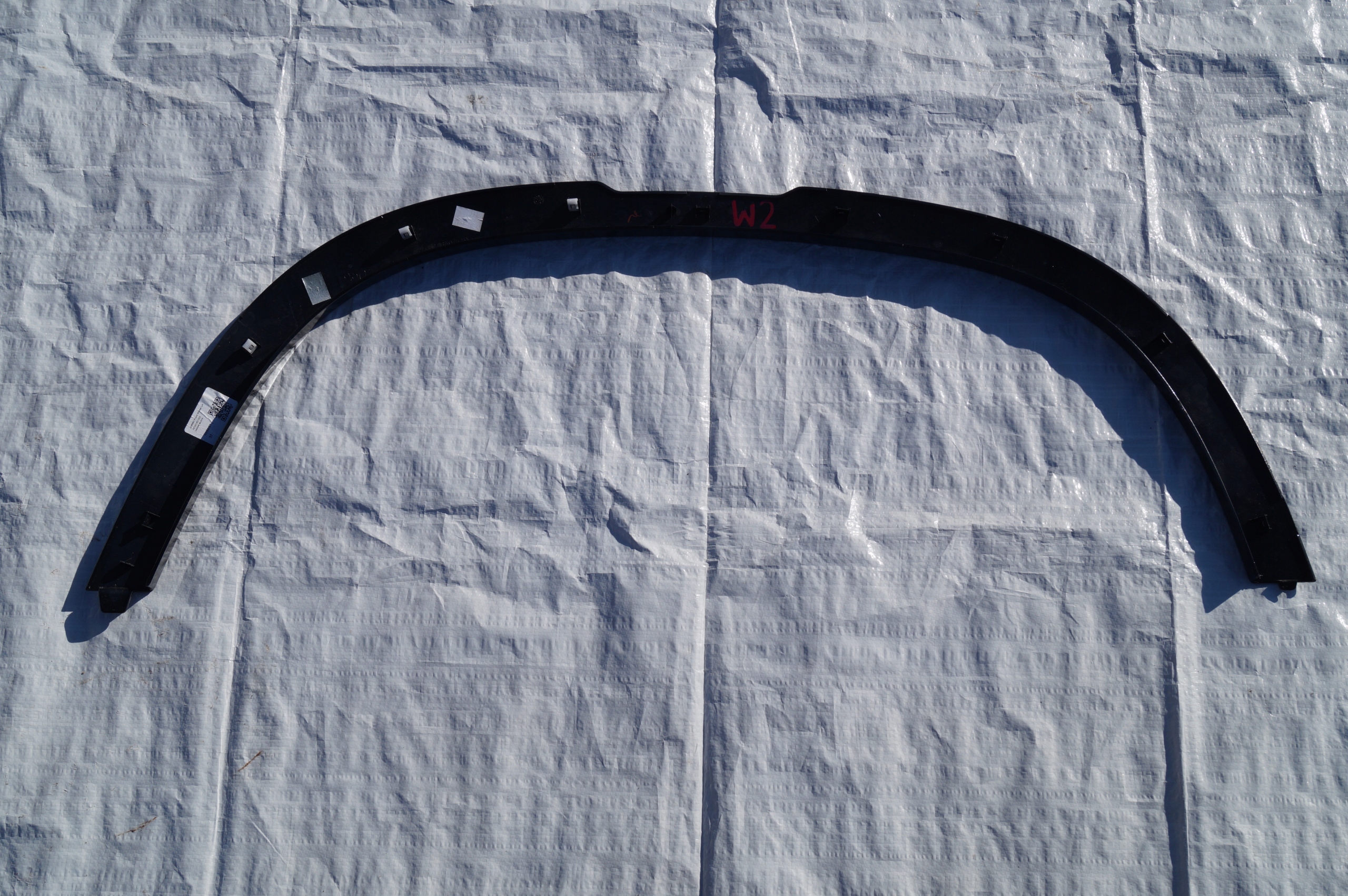moulding for fender front left LAND ROVER DEFENDER 2