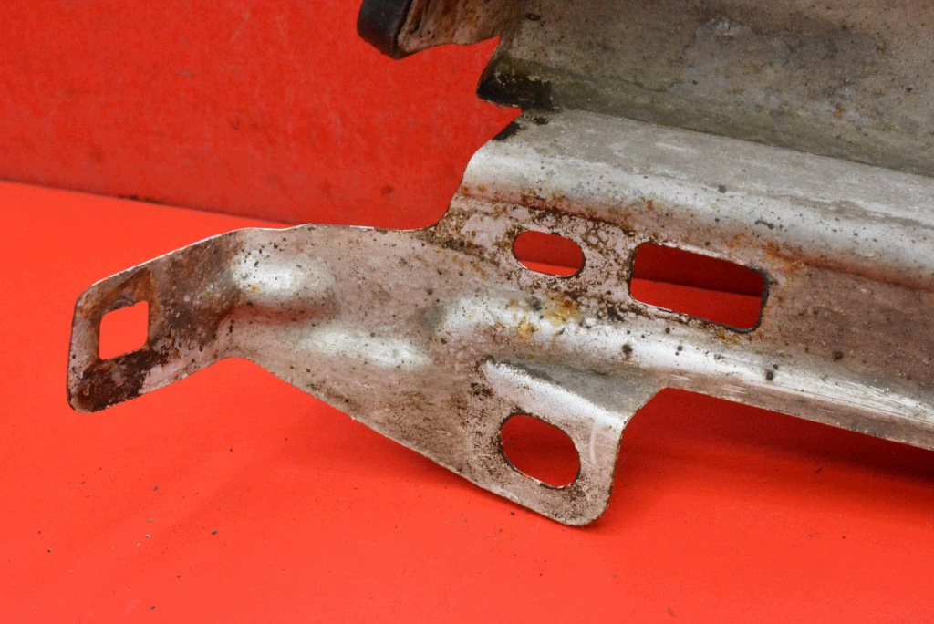 fender right front front white BK3116E128 FORD TRANSIT MK8 14-26