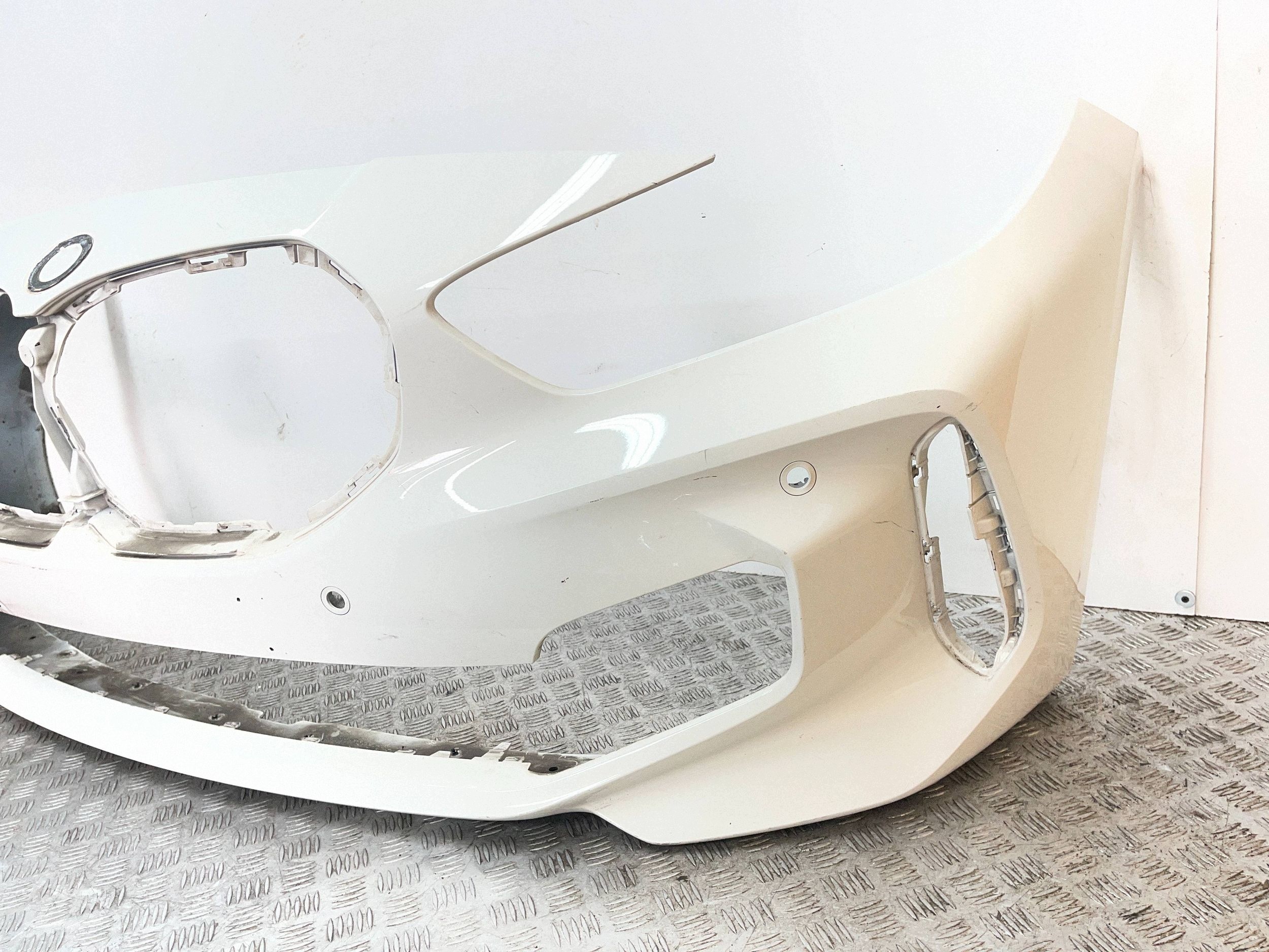 front bumper front BMW 1 F40 m-packet PDC 211636.11