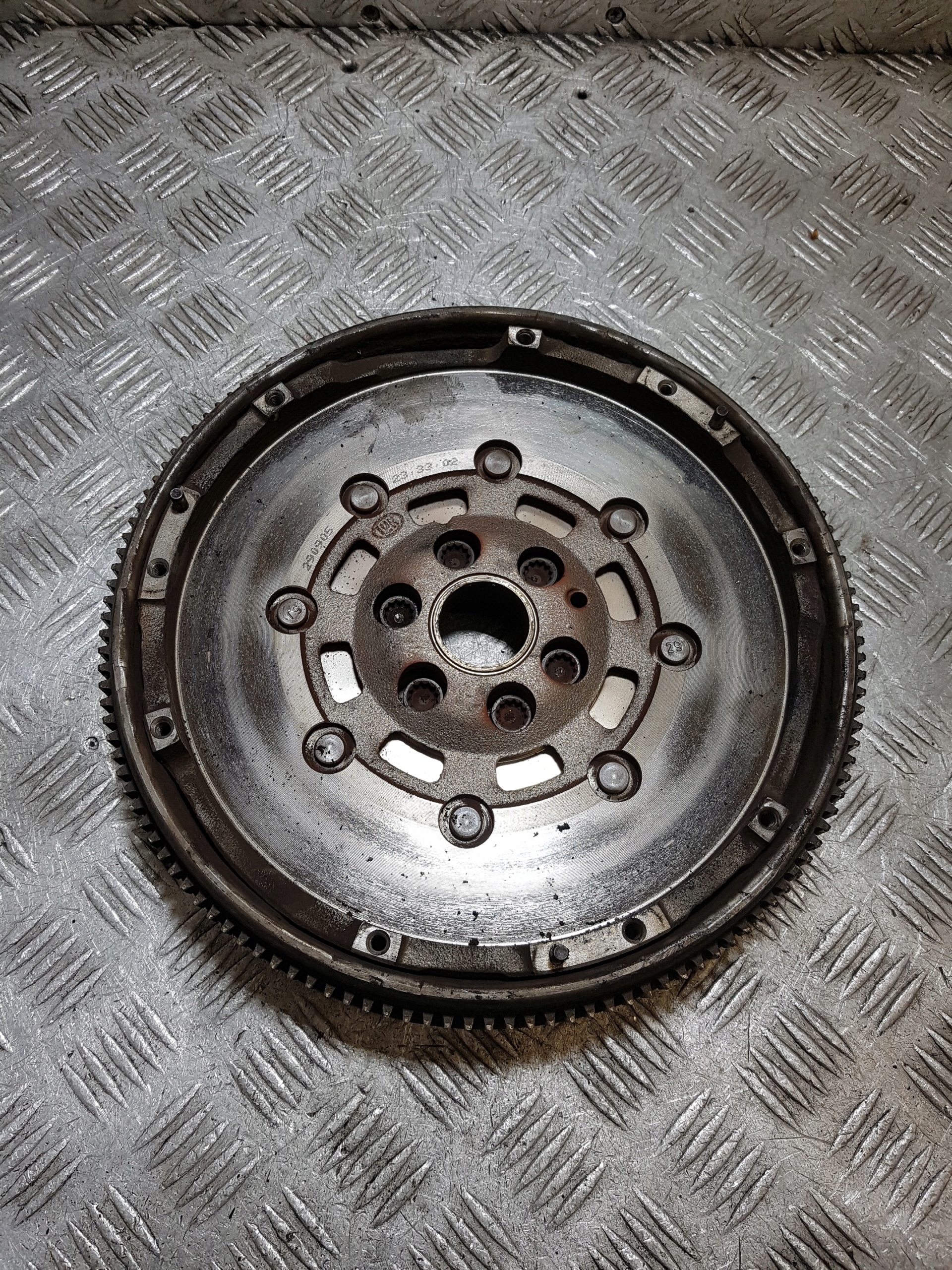 Embrayage Complets VOLKSWAGEN PASSAT B6 06F105264C 03G141025E