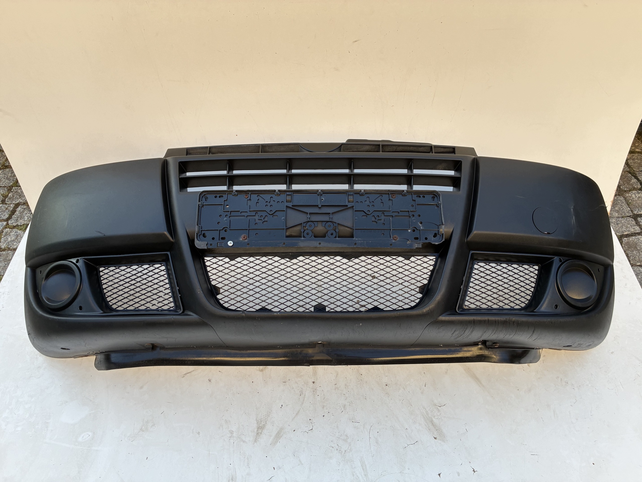 bumper front front Fiat Doblo and Lift 06-10r. ==OEM== Eu