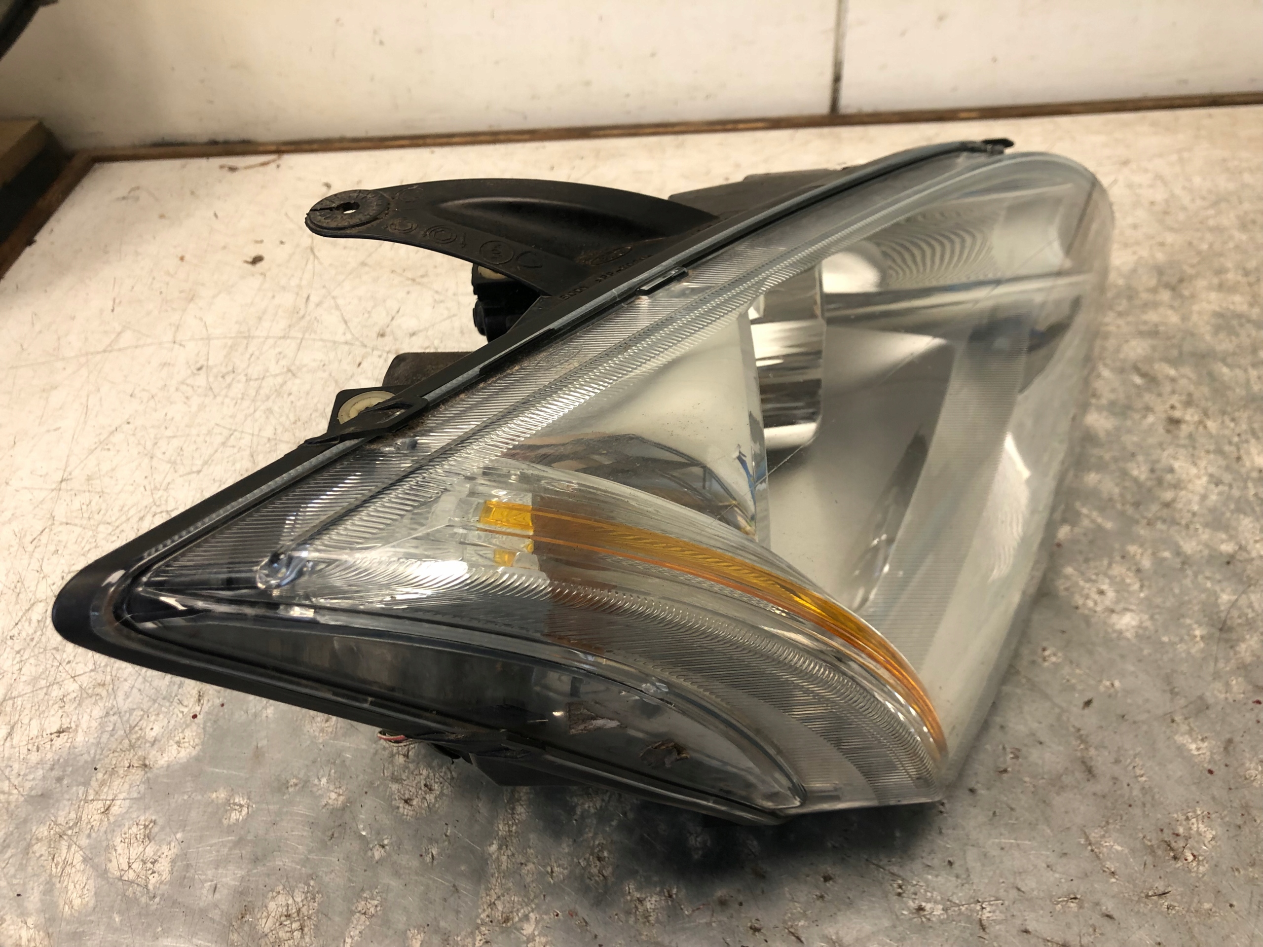 light right front FORD FOCUS MK2