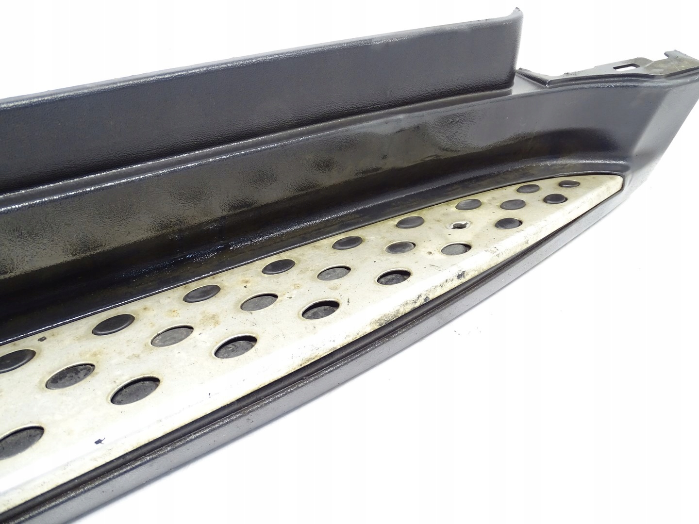cap threshold STOPIEN right MERCEDES GL X164 A1646902075