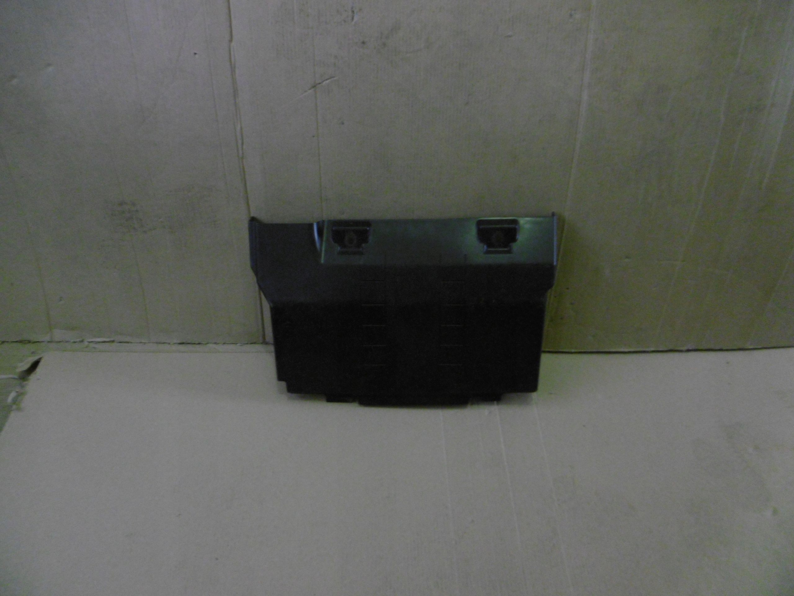 POKRYWA AKUMULATORÓW VOLVO FH 4 21924923