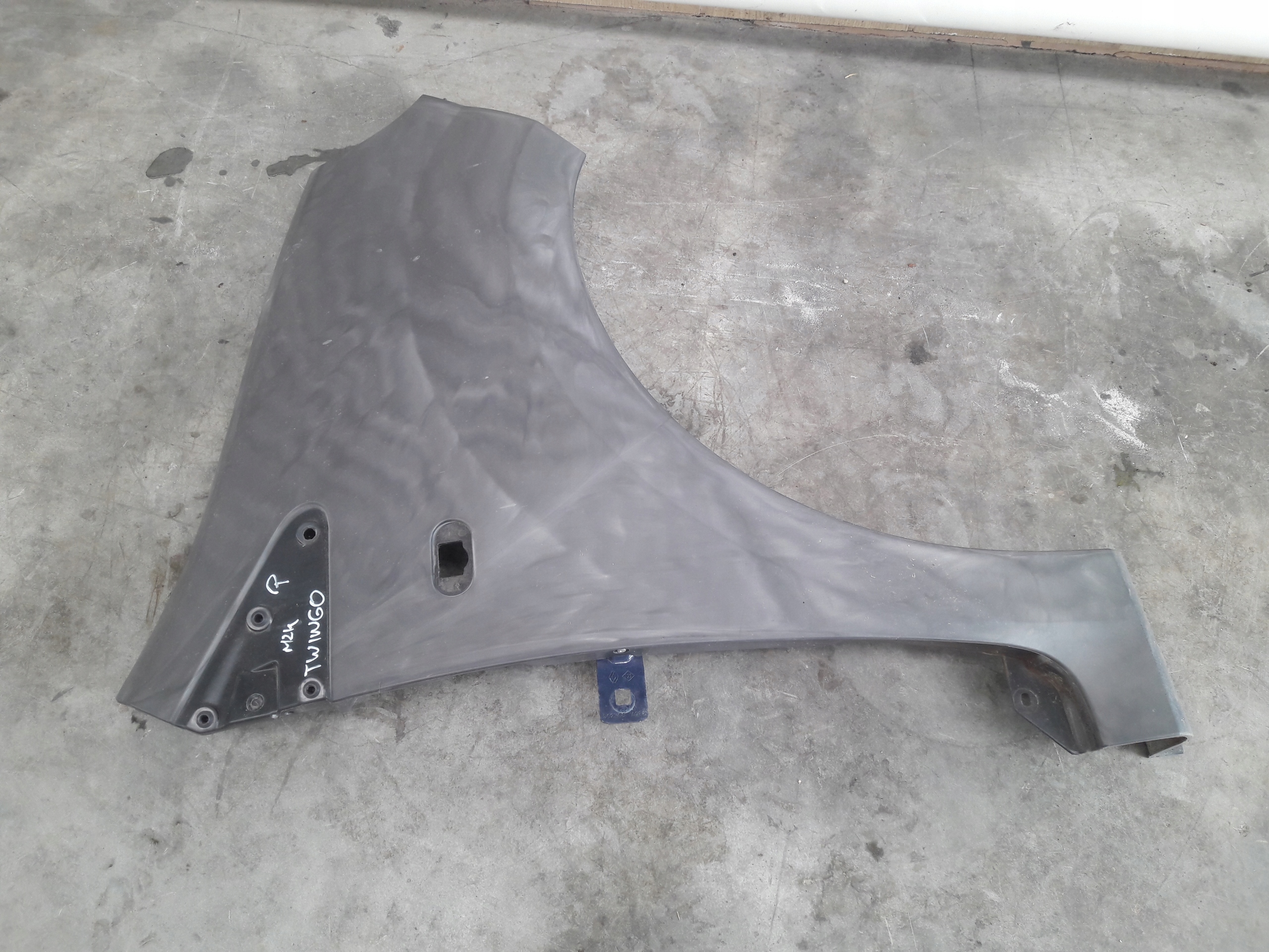 fender right front Renault Twingo 2 II