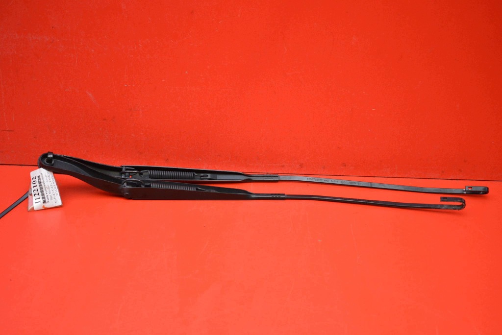wiper arm front EU 8200734776 8200734777 OPEL MOVANO B