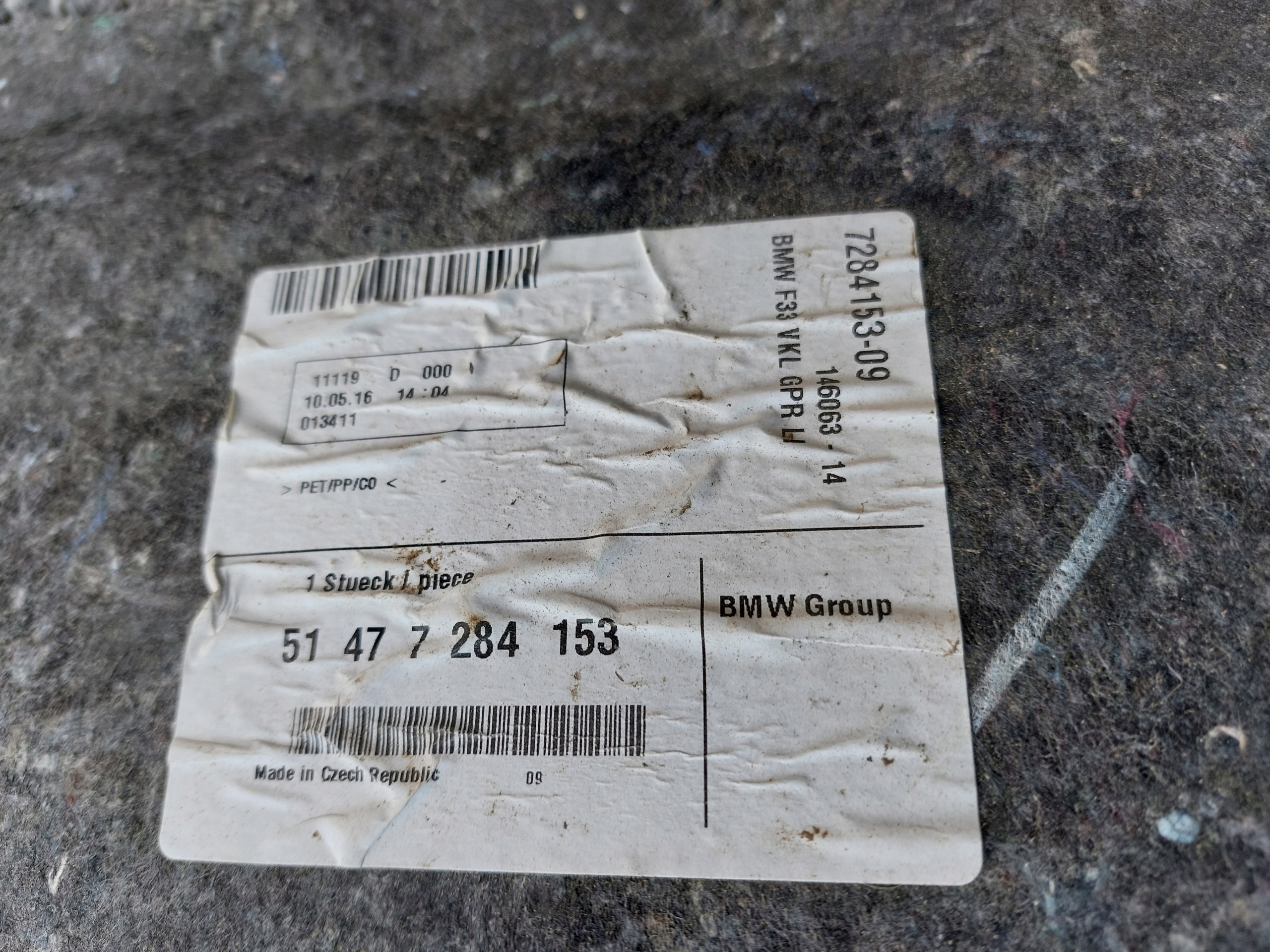 boot upholstery left BMW F33 7284153