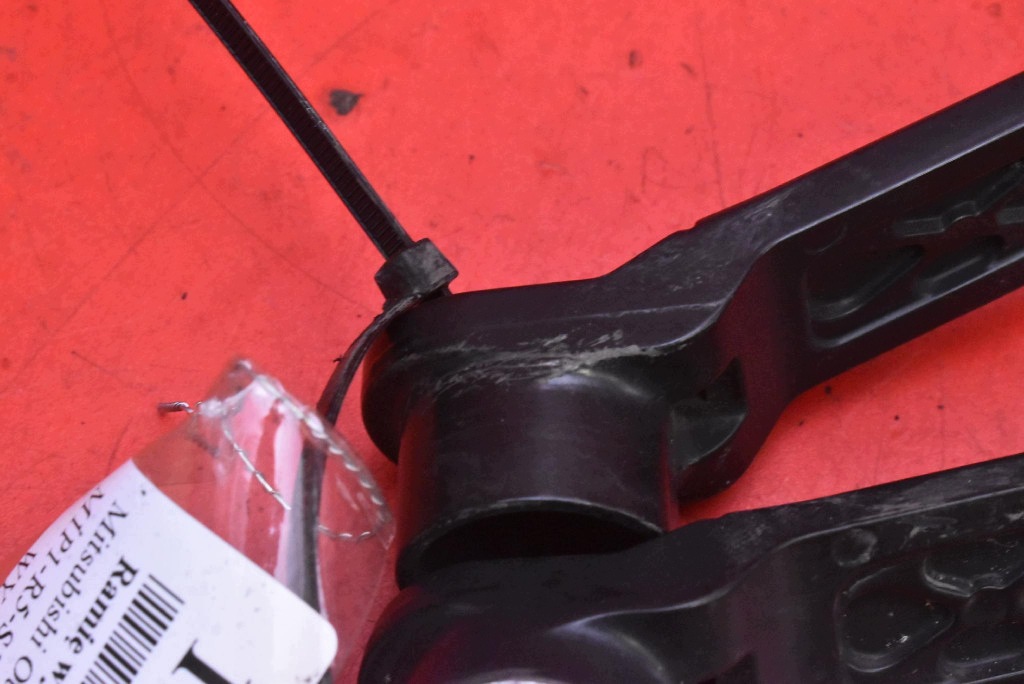wiper arm front EU MITSUBISHI OUTLANDER 3 III 12-14