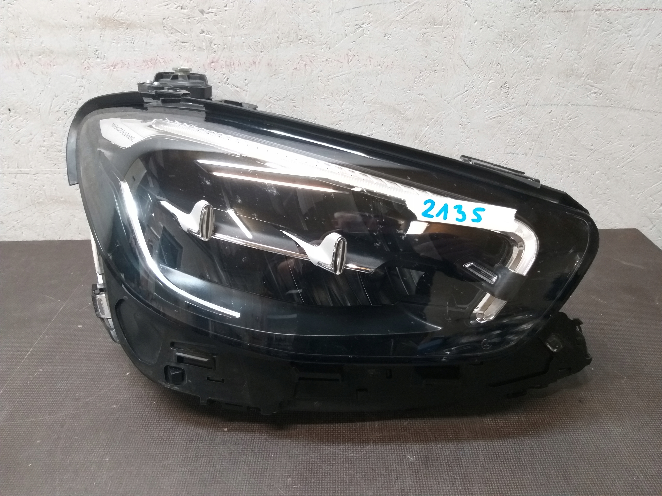 LIGHT FRONT RIGHT MERCEDES E KLASA W213 LIFT FULL