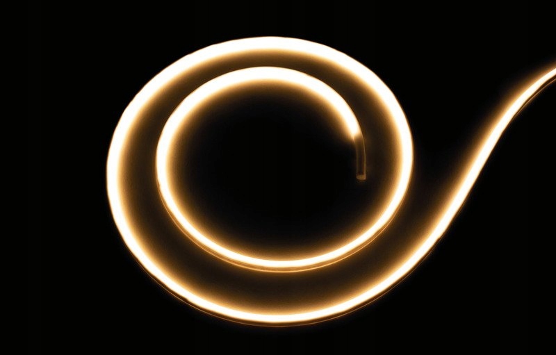 TASMA LED OSWIETLENIE CARBEST 12 V 5 m EAN 4043729151208