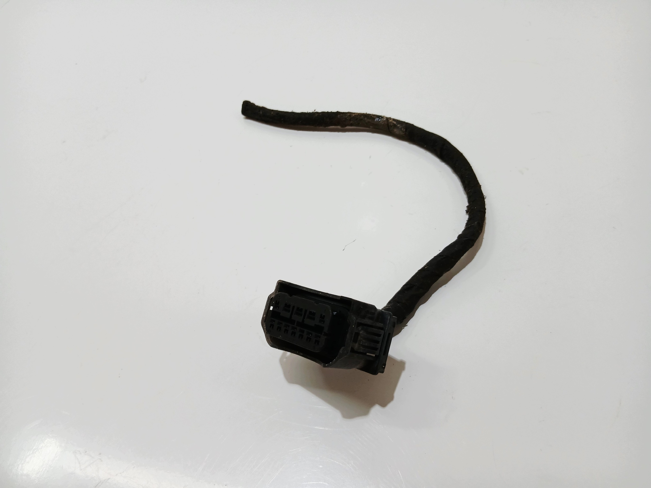 connector connecting spoiler lights front BMW E60 E61 LCI XENON positioning (0001010)
