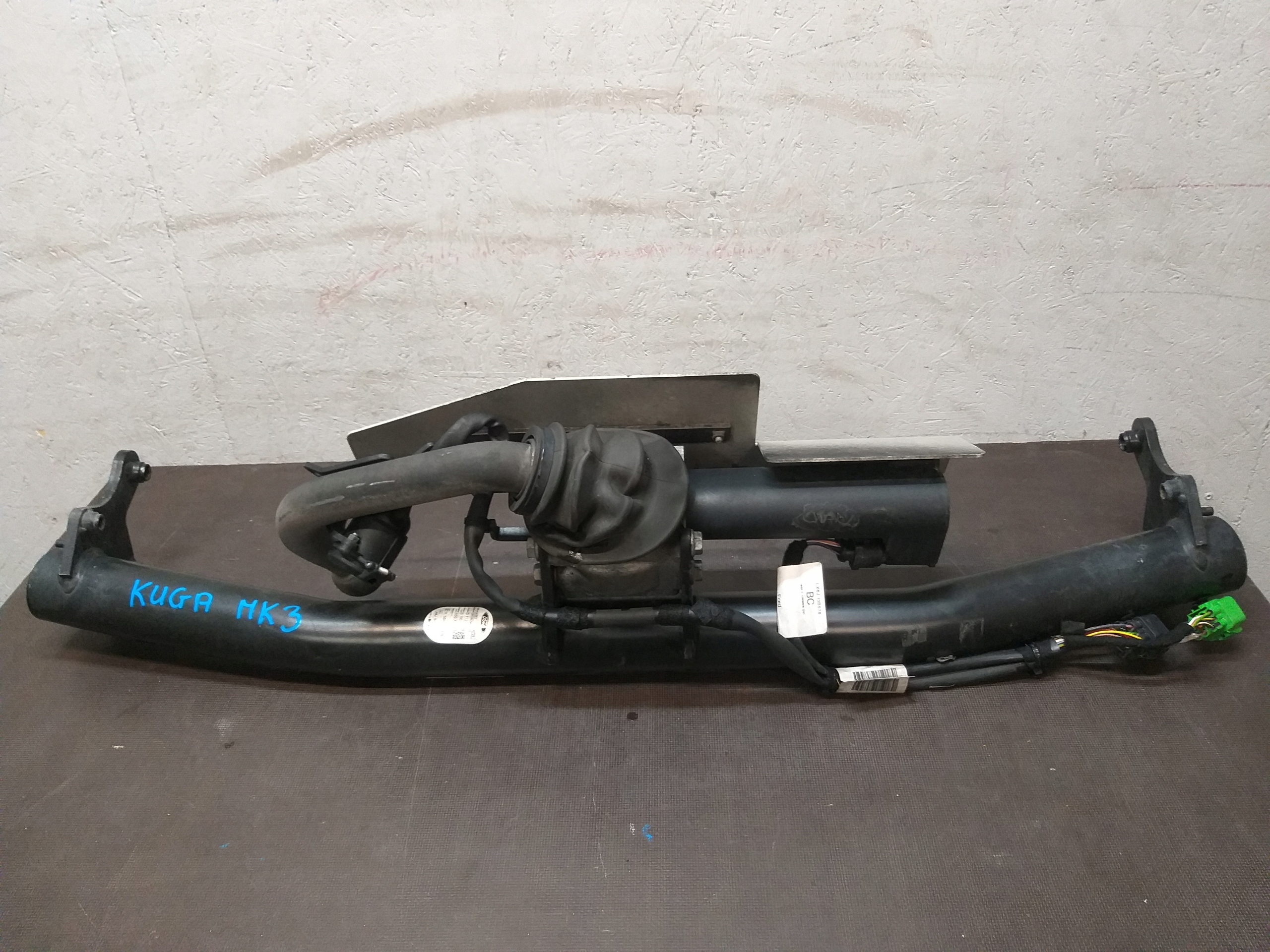 HAK HOLOWNICZY FORD KUGA MK3