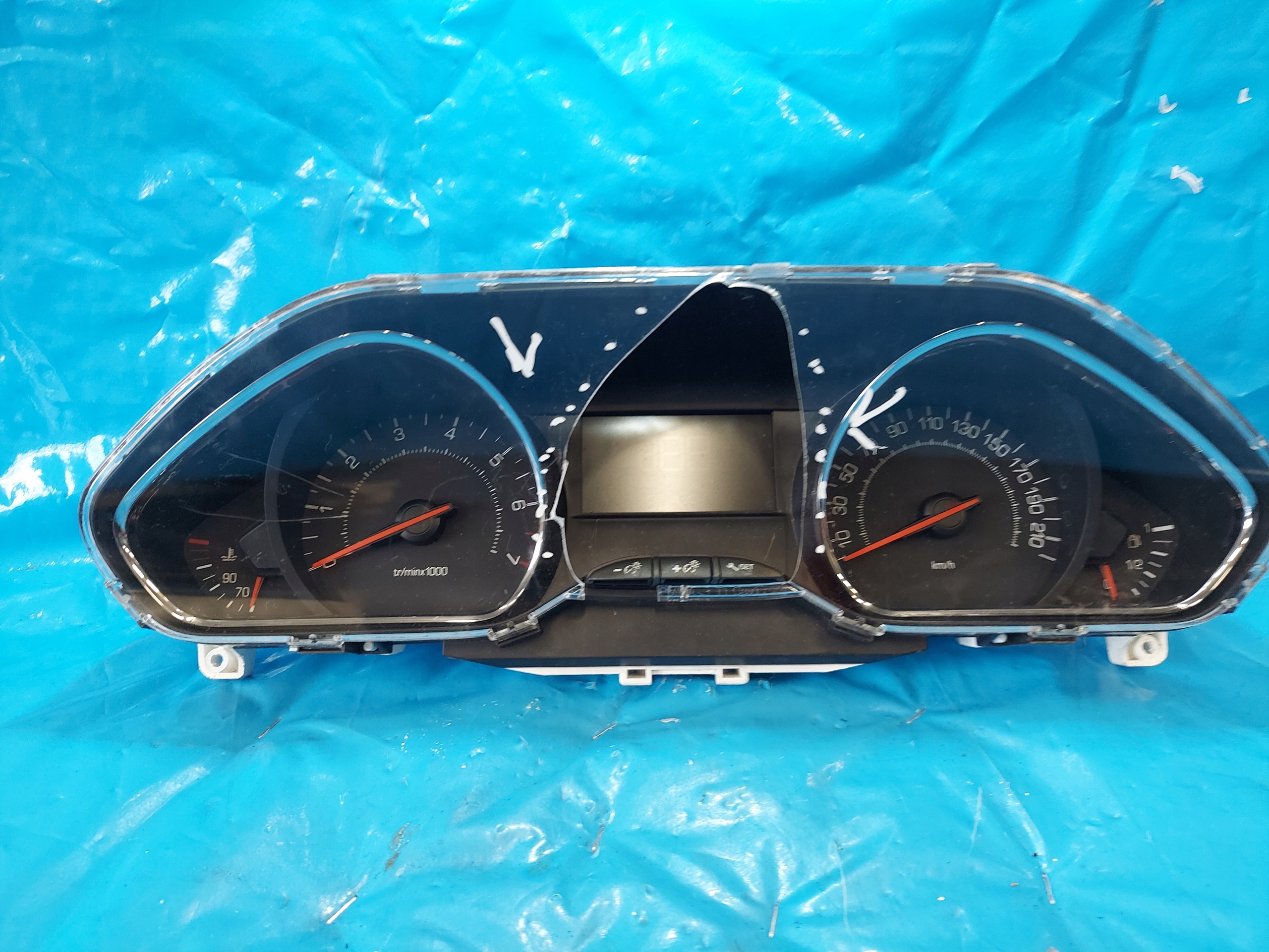 dials clock PEUGEOT 208 9801904780